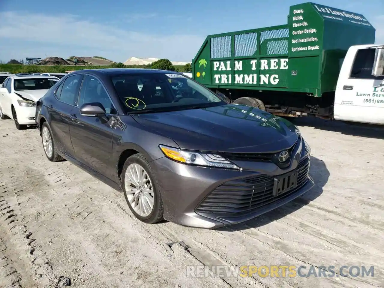 1 Photograph of a damaged car 4T1B11HK4KU812815 TOYOTA CAMRY 2019