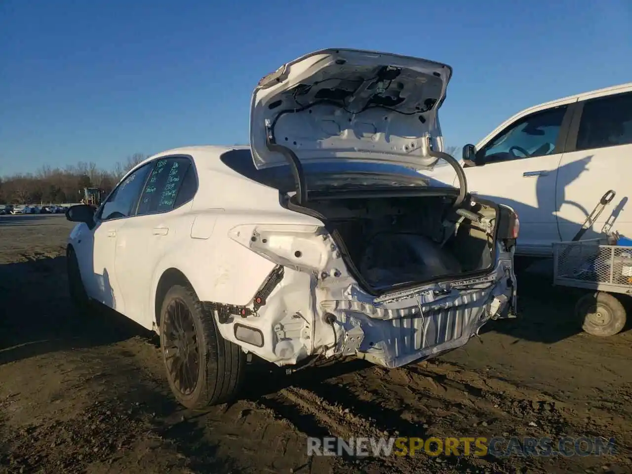 3 Photograph of a damaged car 4T1B11HK4KU817772 TOYOTA CAMRY 2019