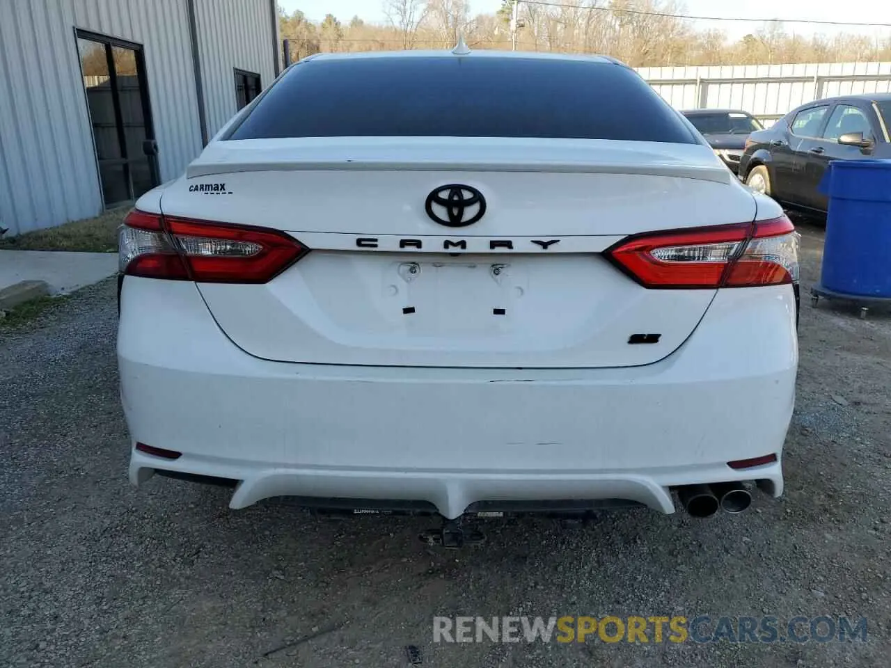 6 Photograph of a damaged car 4T1B11HK4KU818825 TOYOTA CAMRY 2019