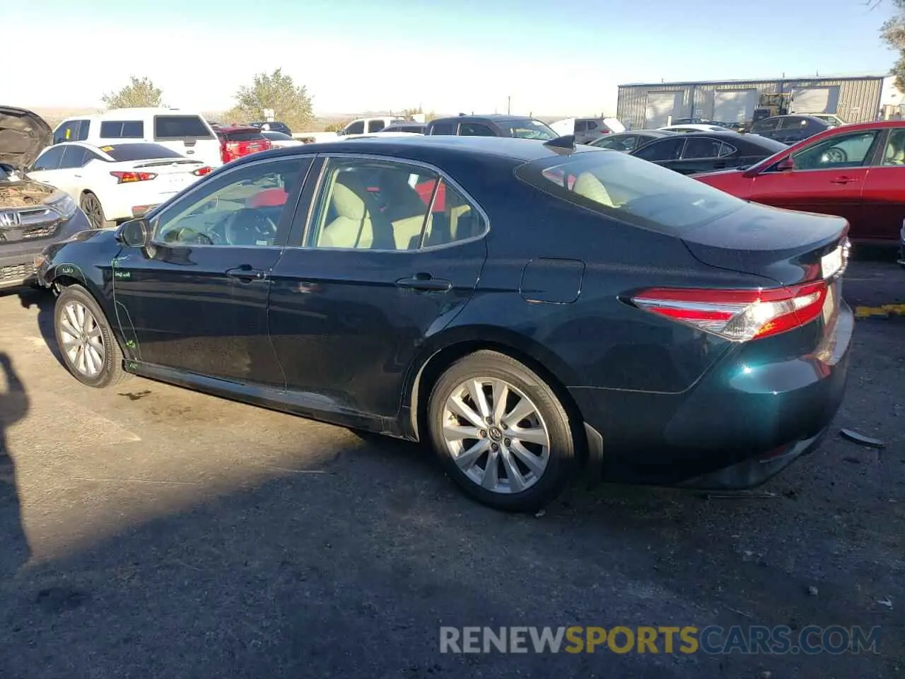 2 Photograph of a damaged car 4T1B11HK4KU819358 TOYOTA CAMRY 2019