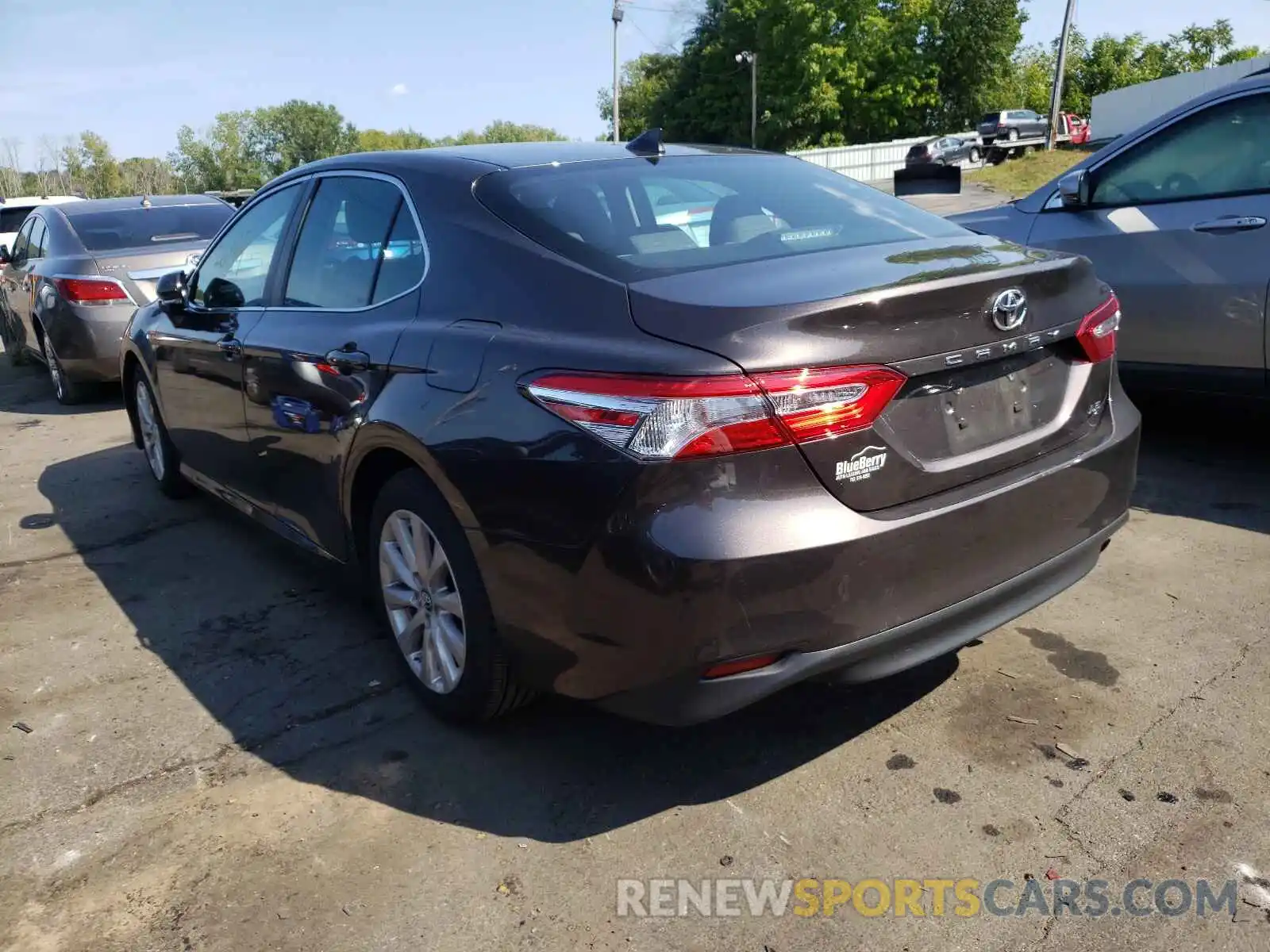 3 Photograph of a damaged car 4T1B11HK4KU823653 TOYOTA CAMRY 2019