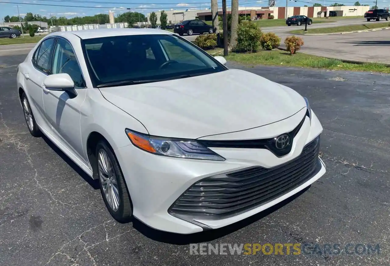 1 Photograph of a damaged car 4T1B11HK4KU824897 TOYOTA CAMRY 2019