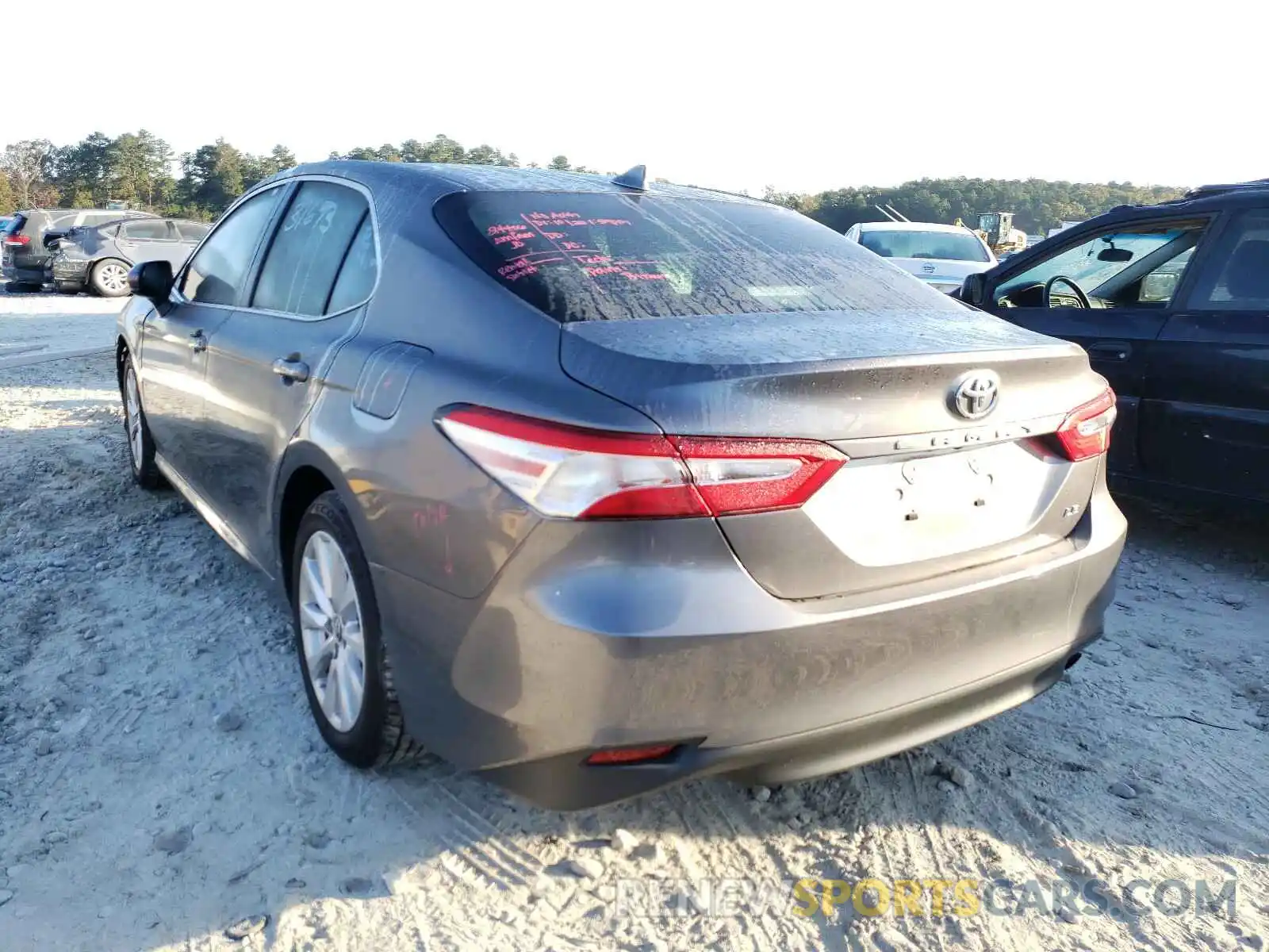 3 Photograph of a damaged car 4T1B11HK4KU826584 TOYOTA CAMRY 2019