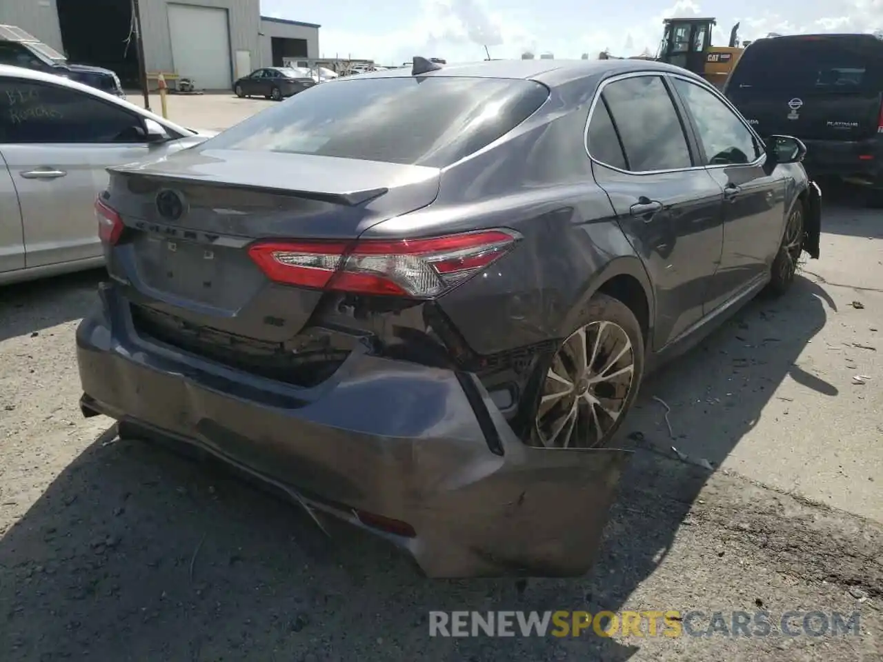 4 Photograph of a damaged car 4T1B11HK4KU829369 TOYOTA CAMRY 2019