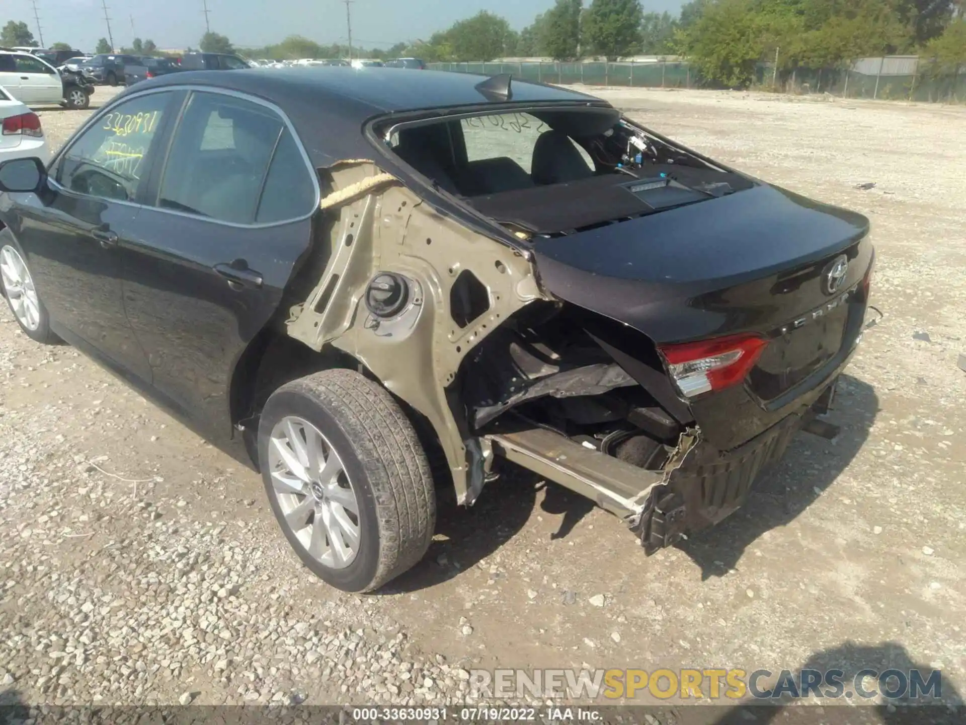 6 Photograph of a damaged car 4T1B11HK4KU830067 TOYOTA CAMRY 2019