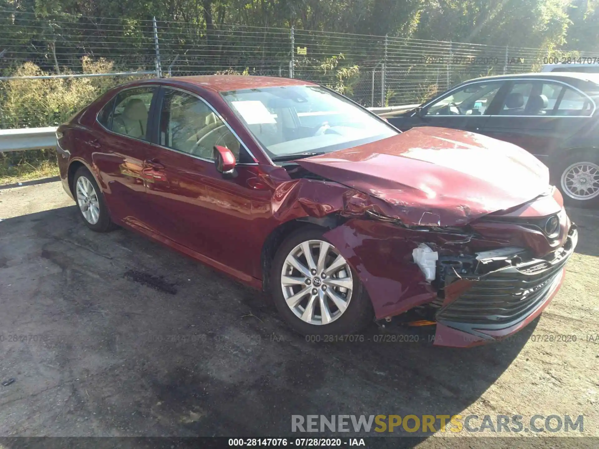 1 Photograph of a damaged car 4T1B11HK4KU831557 TOYOTA CAMRY 2019