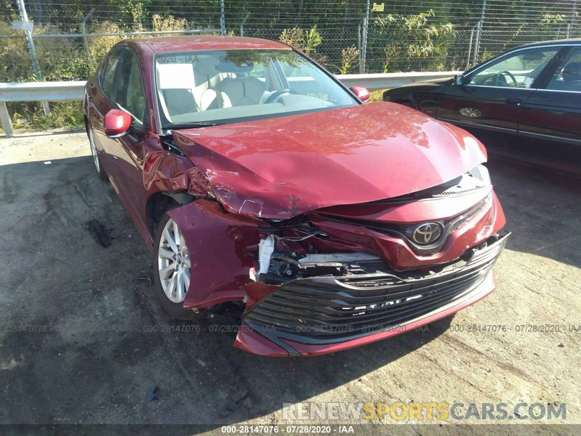 6 Photograph of a damaged car 4T1B11HK4KU831557 TOYOTA CAMRY 2019