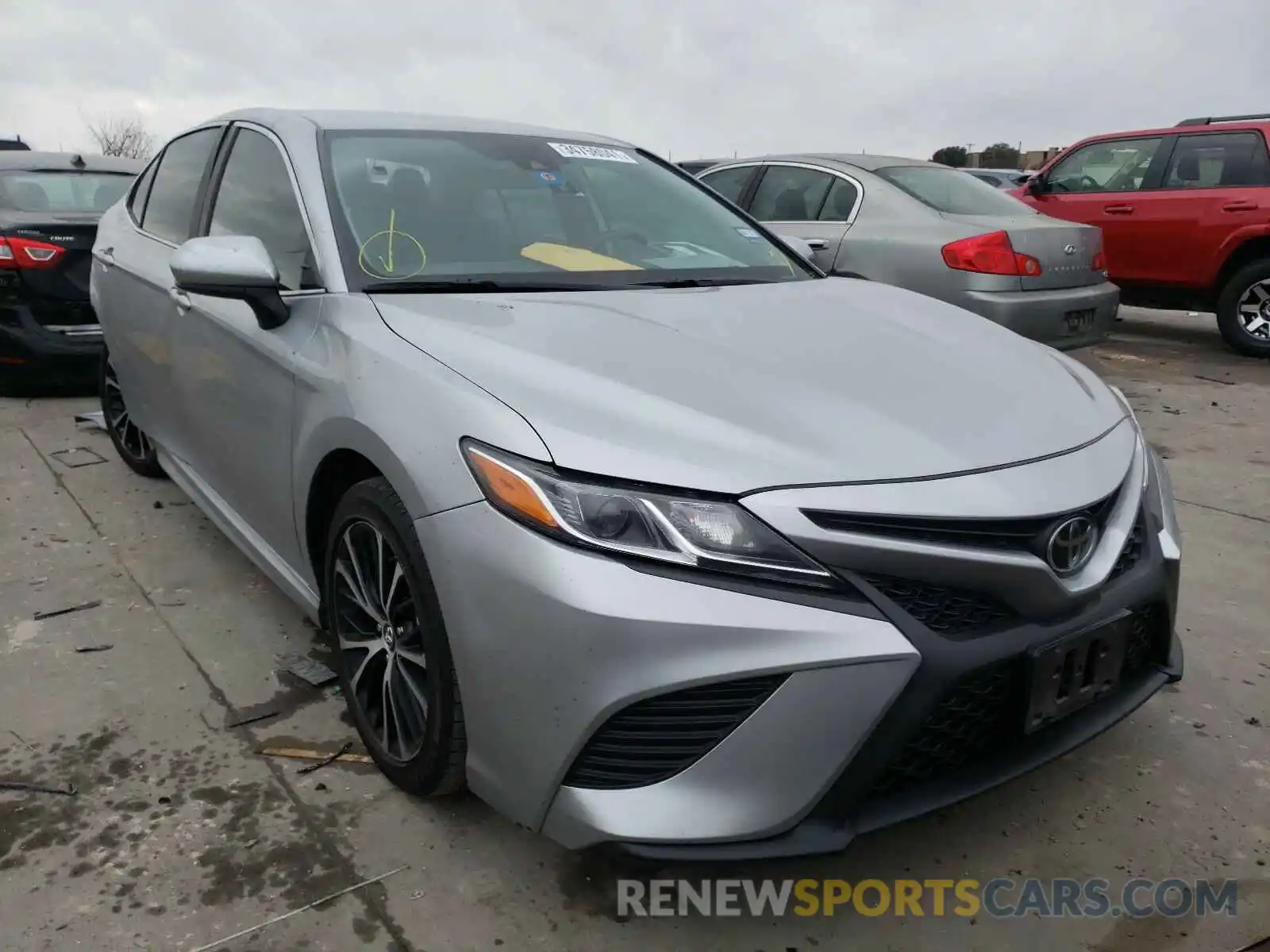 1 Photograph of a damaged car 4T1B11HK4KU832000 TOYOTA CAMRY 2019