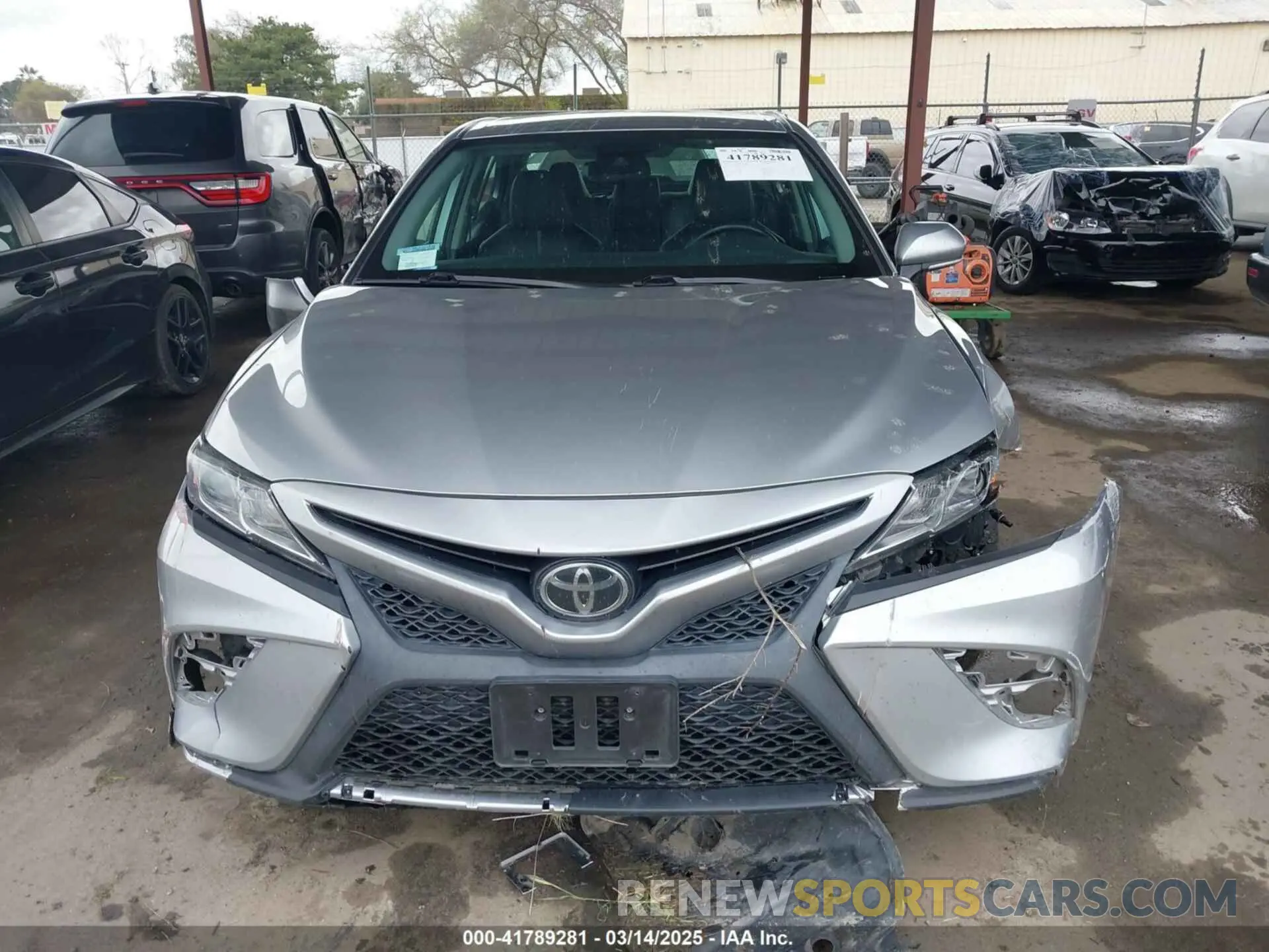 13 Photograph of a damaged car 4T1B11HK4KU839349 TOYOTA CAMRY 2019