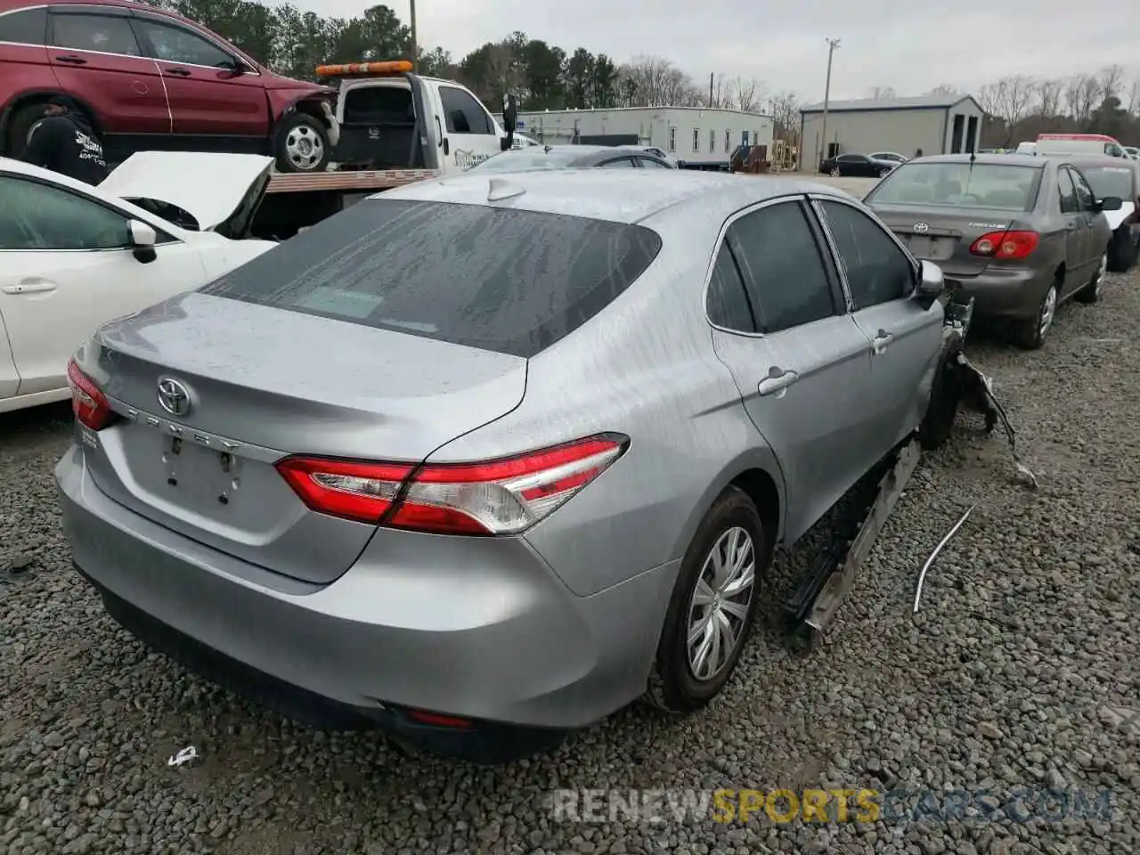 4 Photograph of a damaged car 4T1B11HK4KU841540 TOYOTA CAMRY 2019