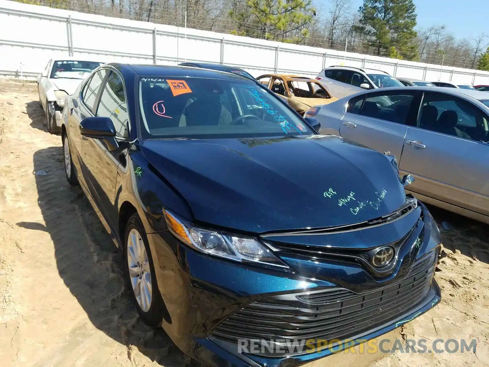 1 Photograph of a damaged car 4T1B11HK4KU842154 TOYOTA CAMRY 2019