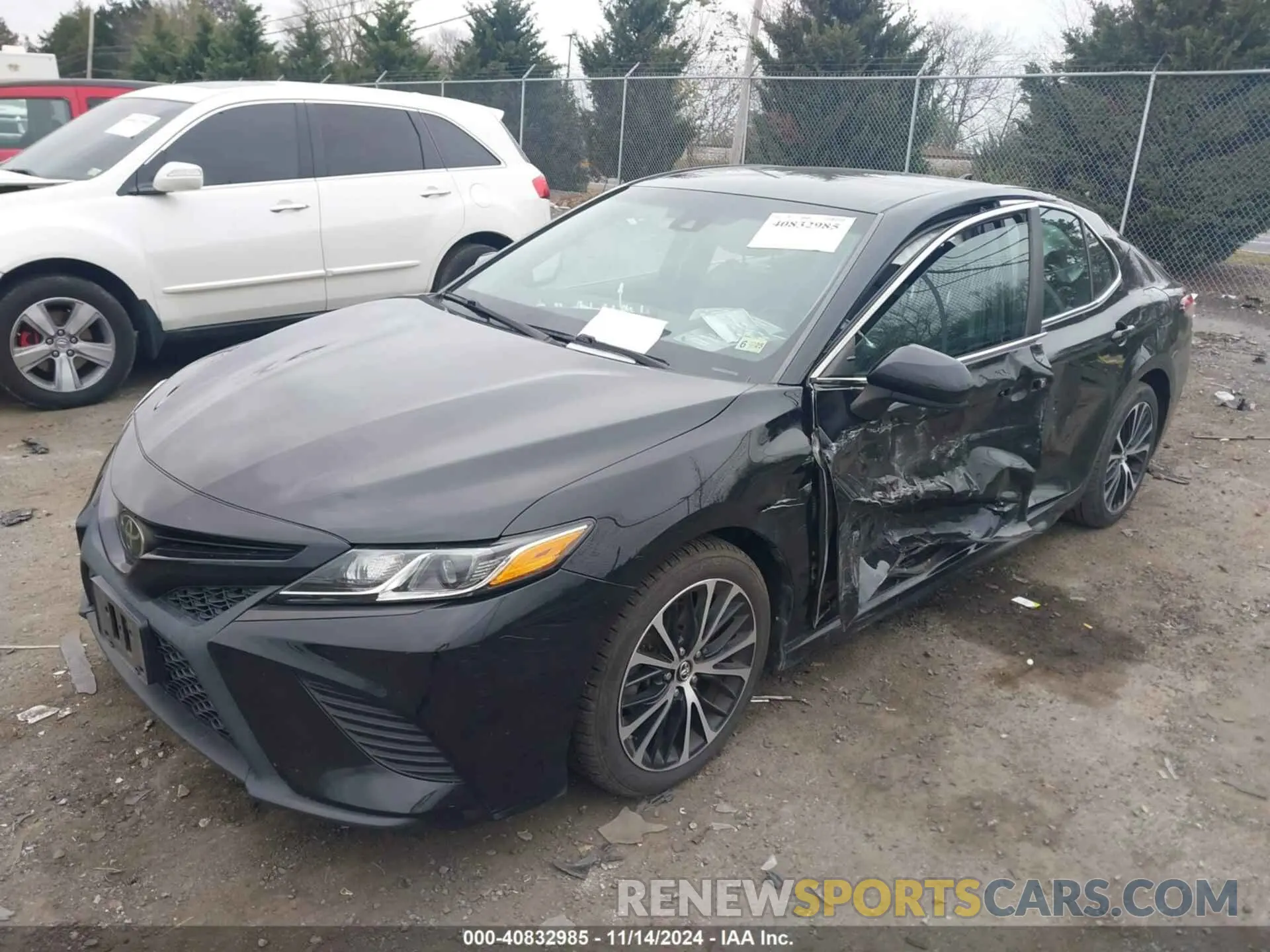 2 Photograph of a damaged car 4T1B11HK4KU842252 TOYOTA CAMRY 2019