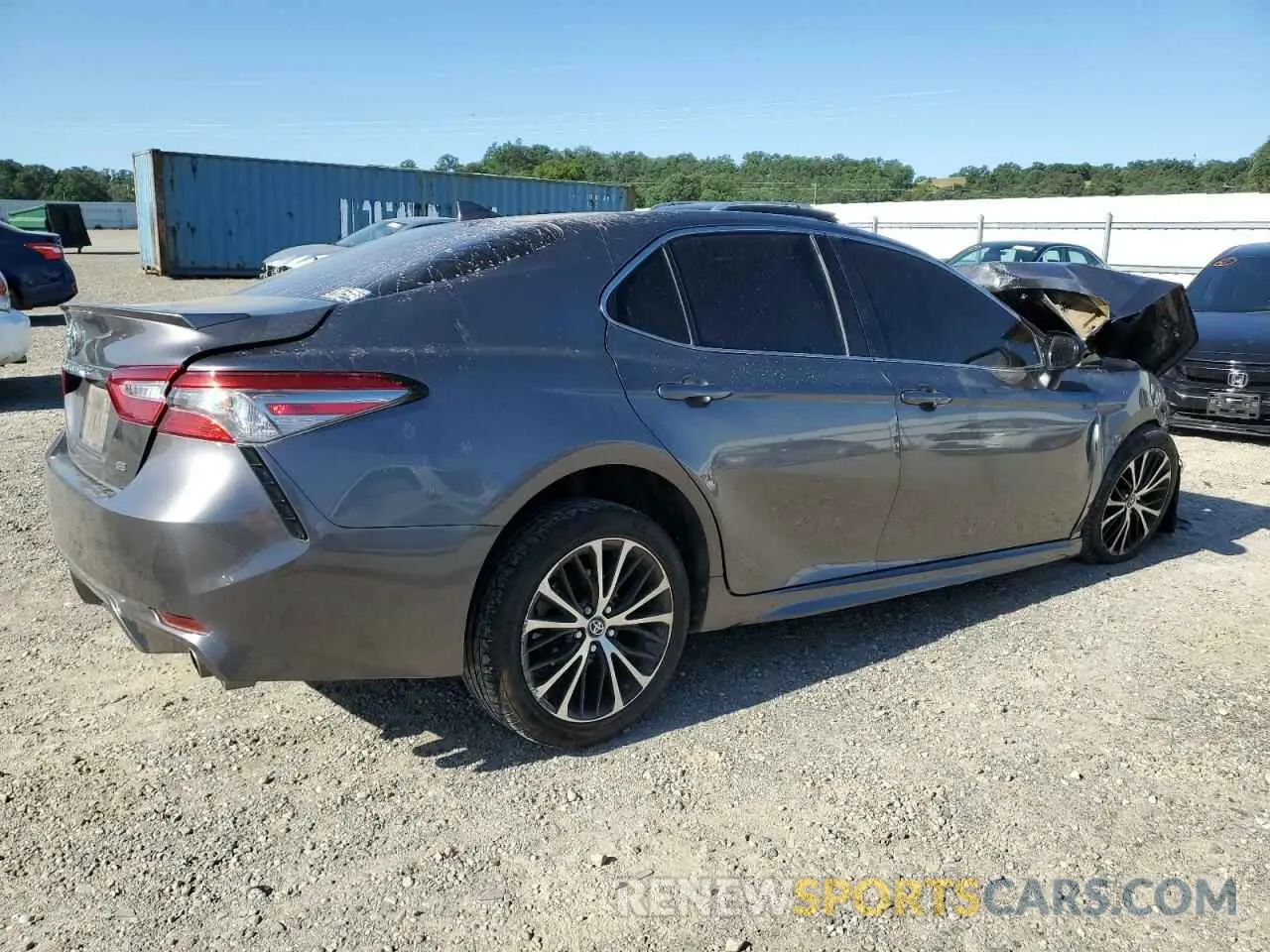 3 Photograph of a damaged car 4T1B11HK4KU842588 TOYOTA CAMRY 2019