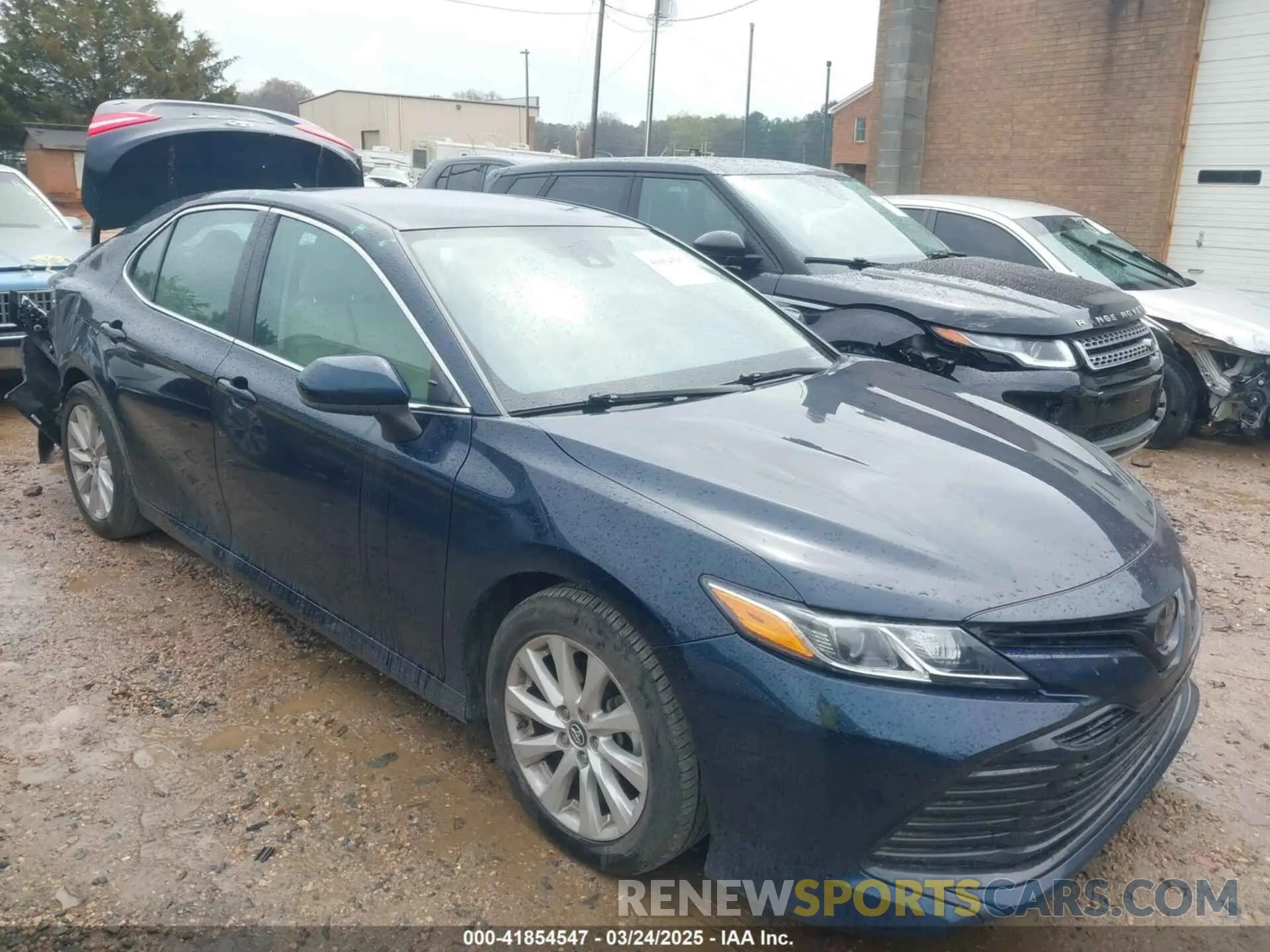 1 Photograph of a damaged car 4T1B11HK4KU848696 TOYOTA CAMRY 2019