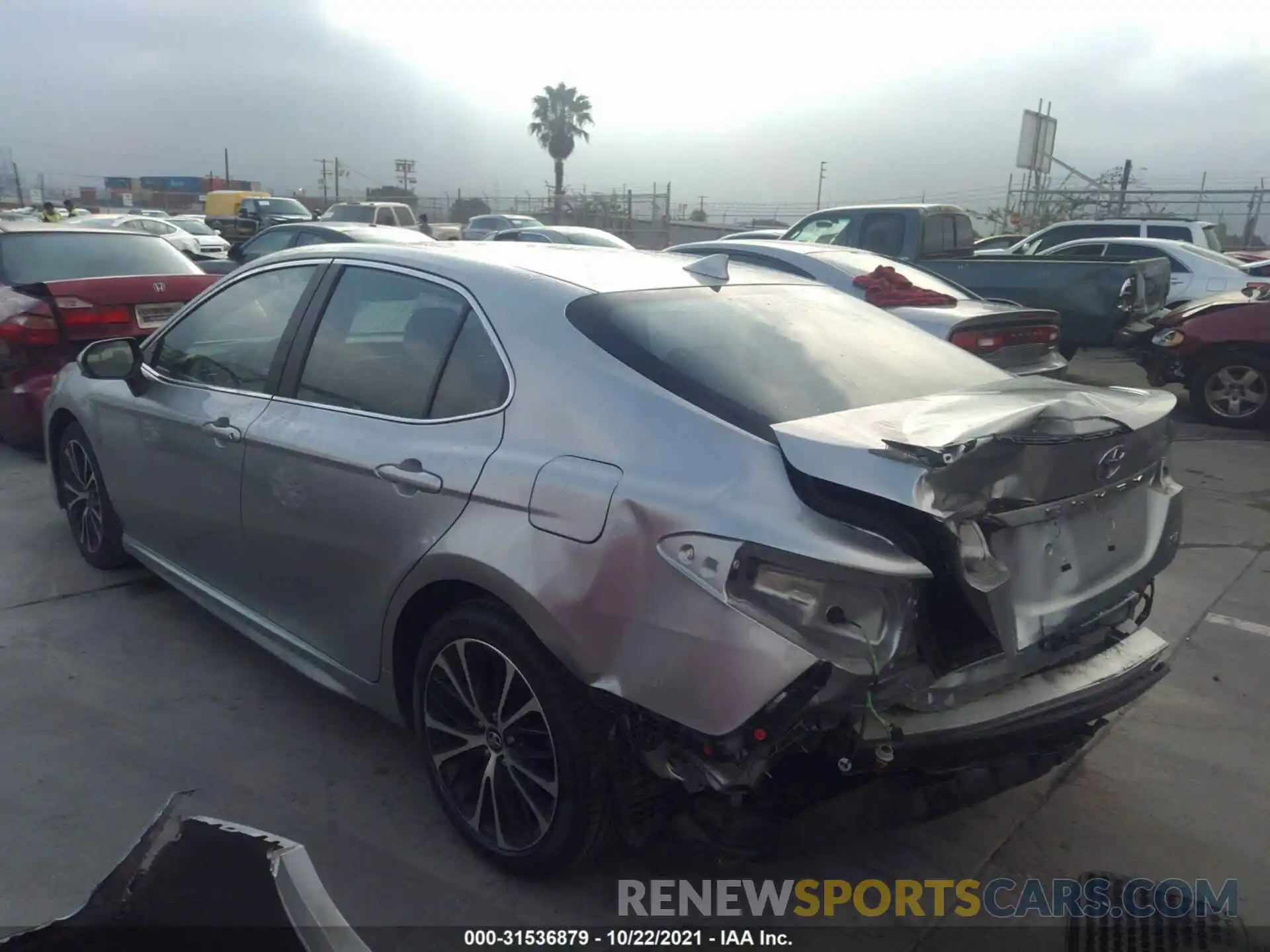 3 Photograph of a damaged car 4T1B11HK4KU849220 TOYOTA CAMRY 2019