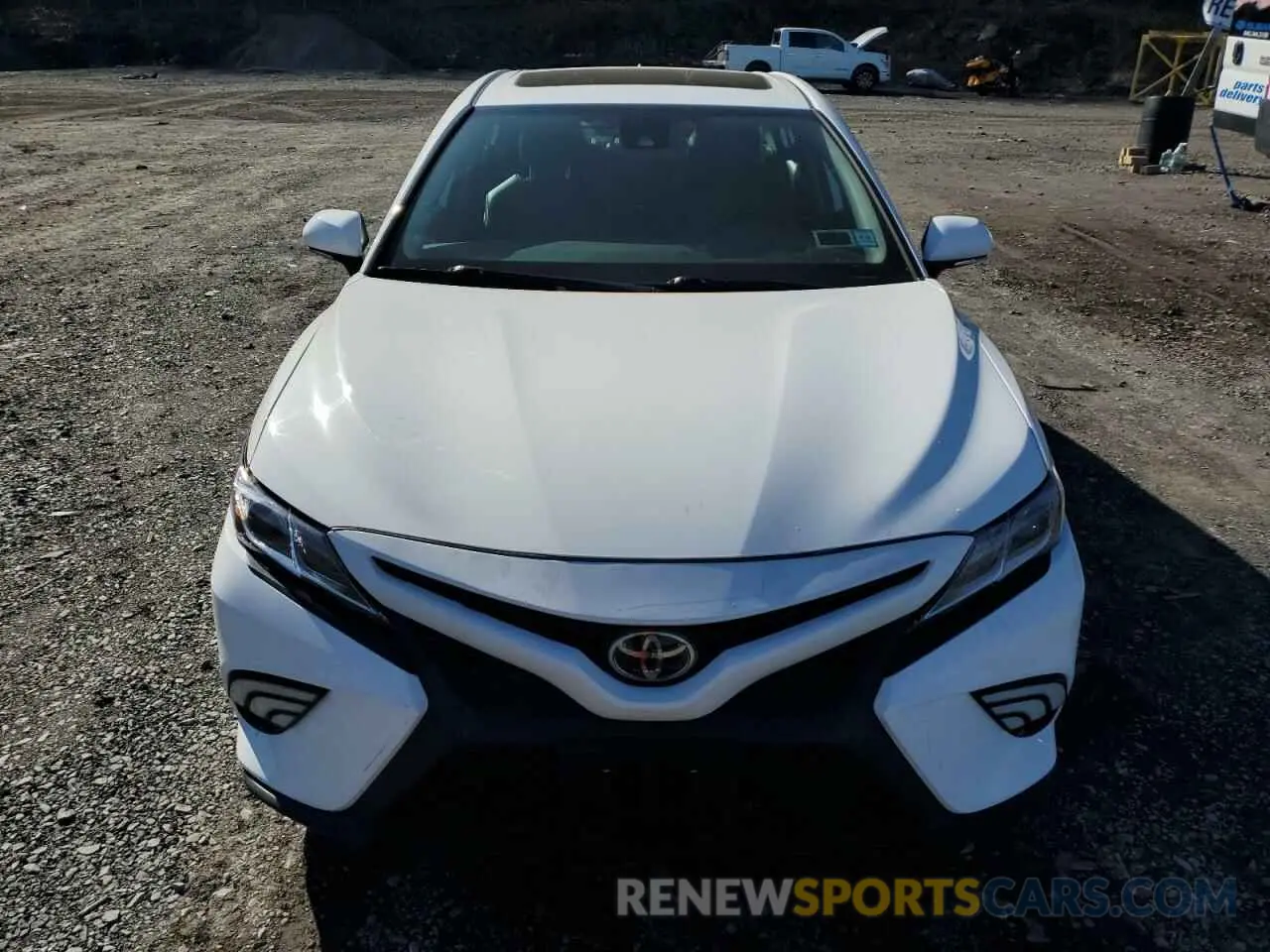 5 Photograph of a damaged car 4T1B11HK4KU850285 TOYOTA CAMRY 2019