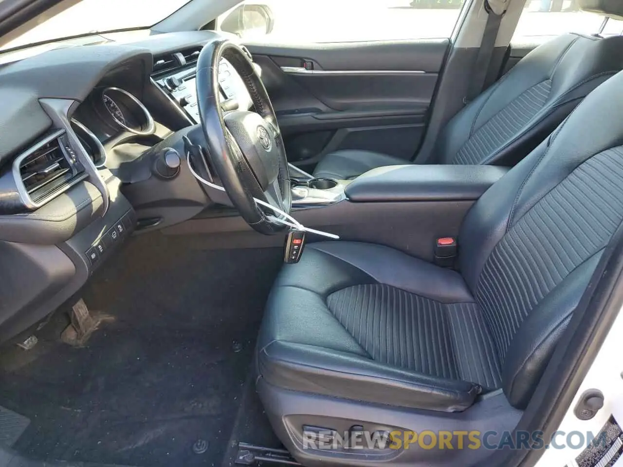 7 Photograph of a damaged car 4T1B11HK4KU850285 TOYOTA CAMRY 2019