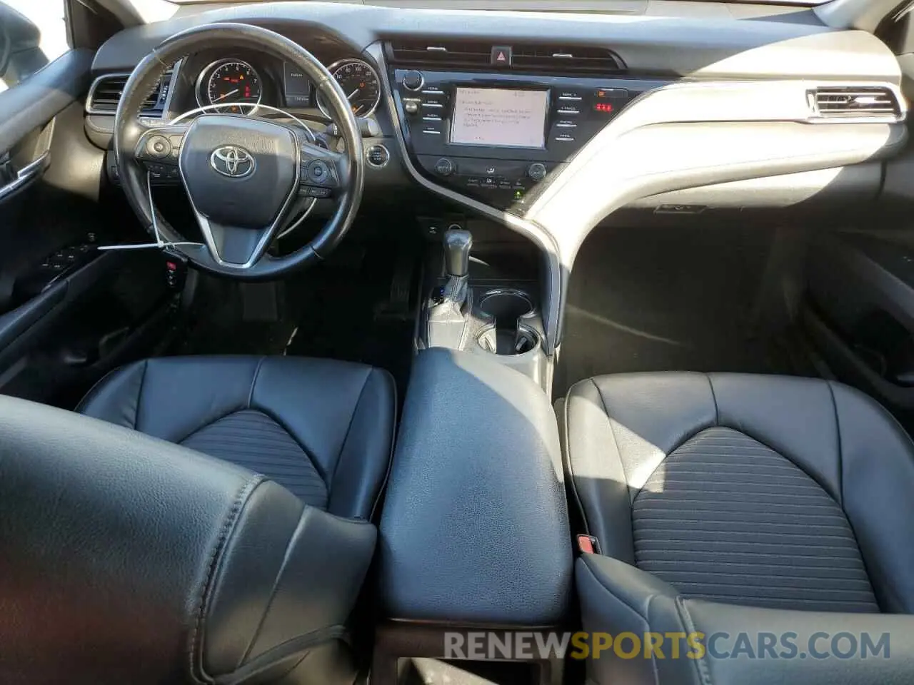 8 Photograph of a damaged car 4T1B11HK4KU850285 TOYOTA CAMRY 2019