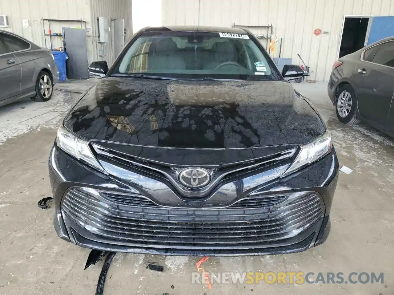 5 Photograph of a damaged car 4T1B11HK4KU853445 TOYOTA CAMRY 2019