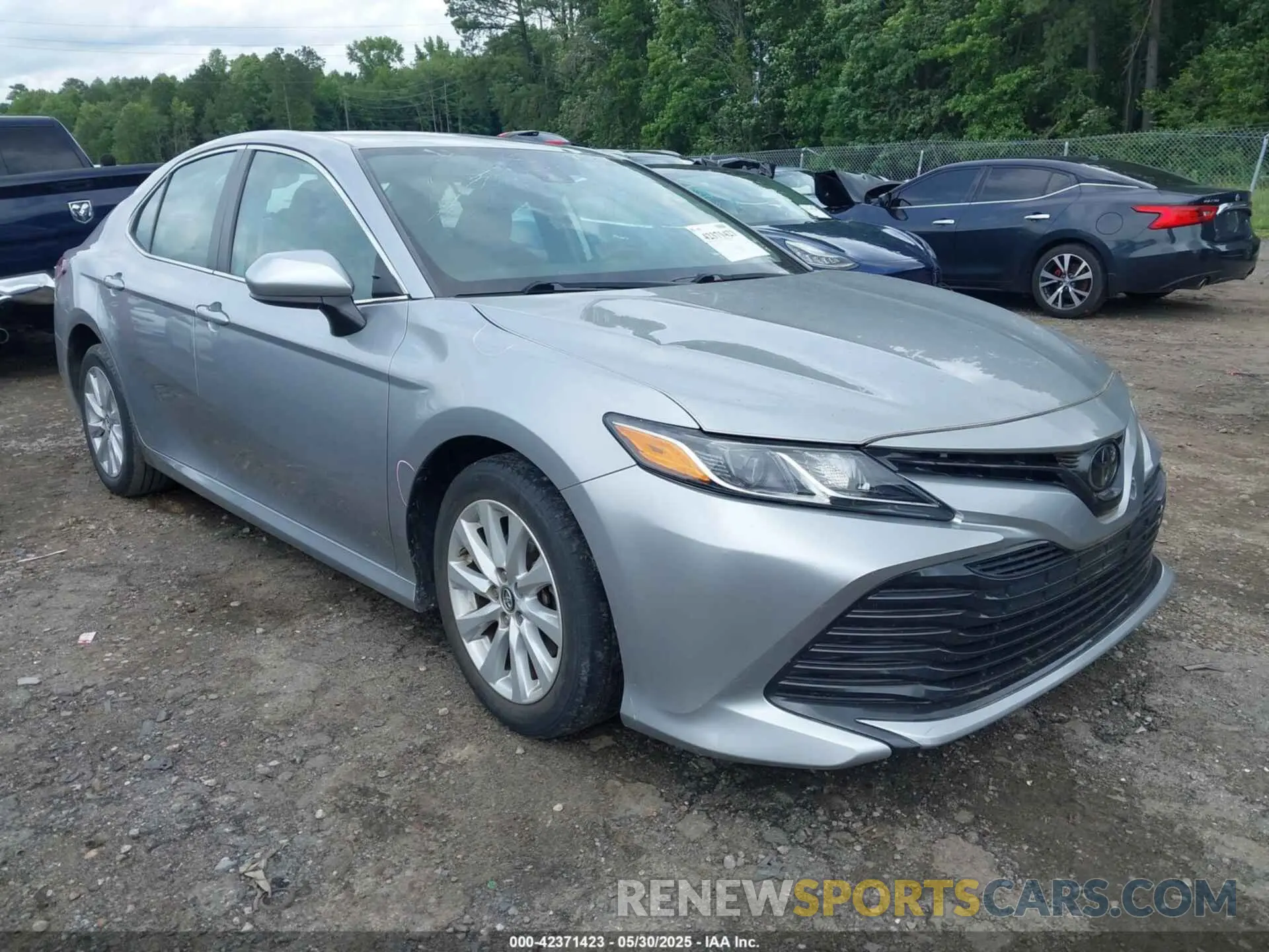 1 Photograph of a damaged car 4T1B11HK4KU853459 TOYOTA CAMRY 2019