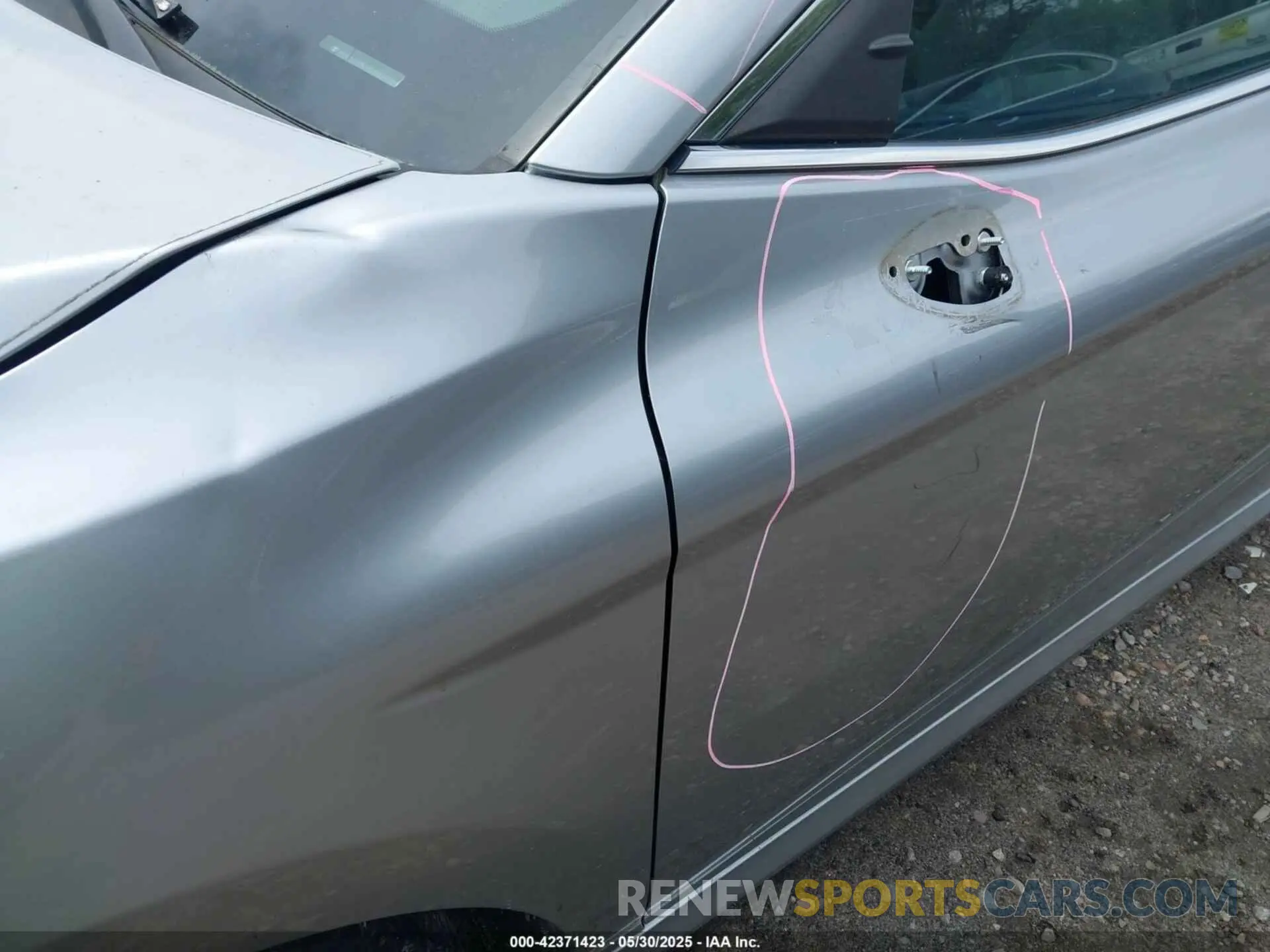 6 Photograph of a damaged car 4T1B11HK4KU853459 TOYOTA CAMRY 2019