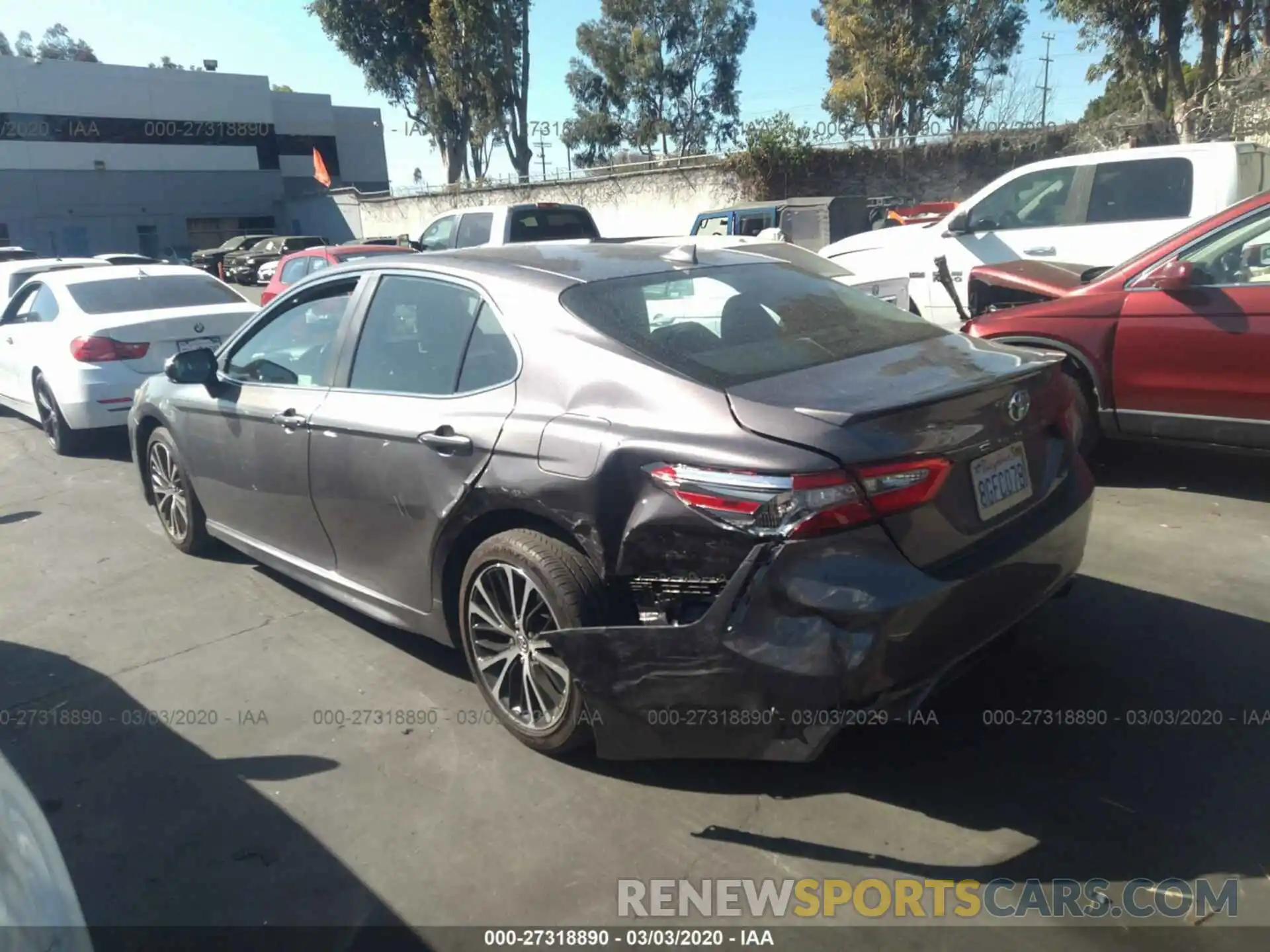 3 Photograph of a damaged car 4T1B11HK5KU164126 TOYOTA CAMRY 2019