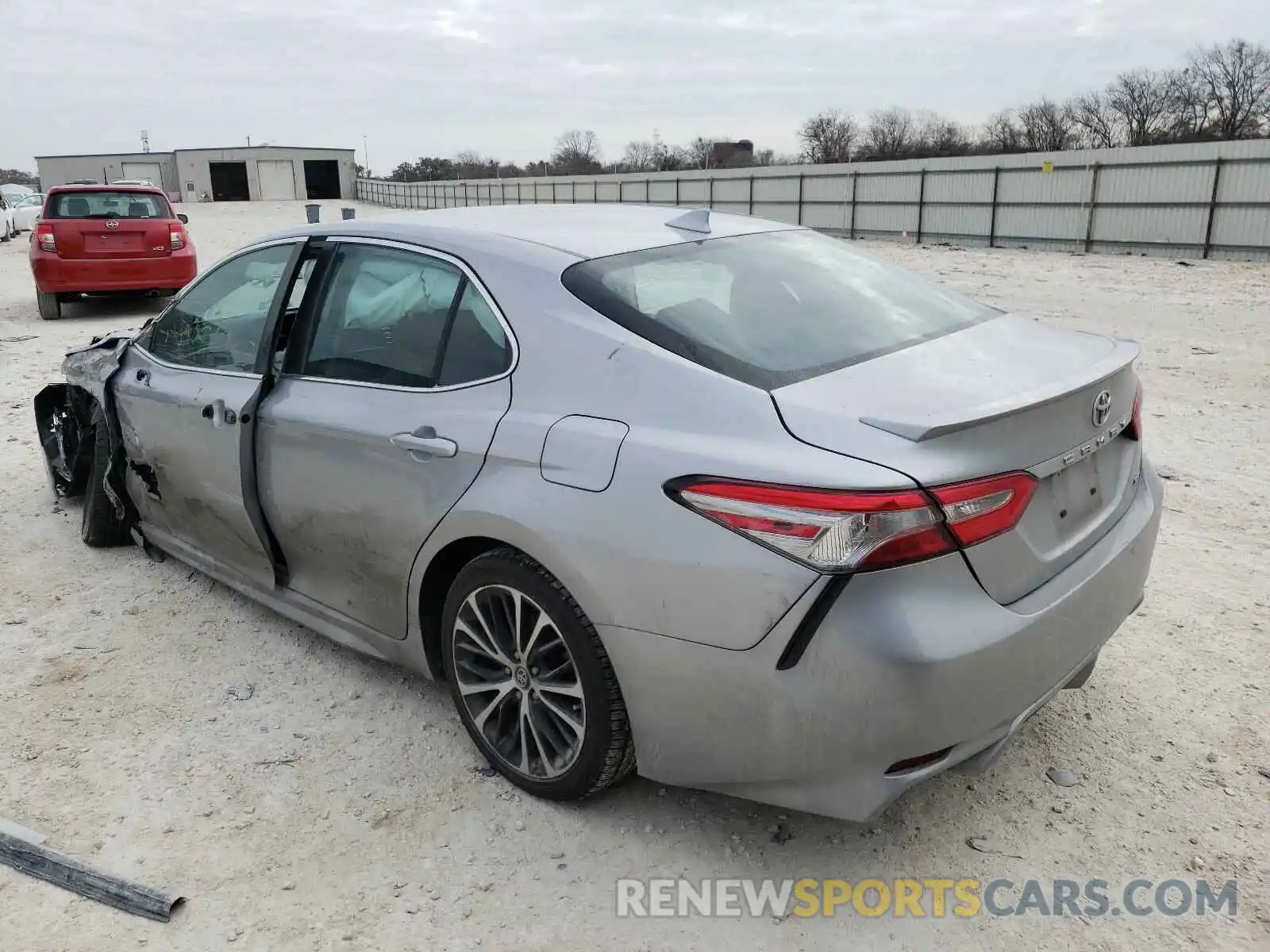 3 Photograph of a damaged car 4T1B11HK5KU168273 TOYOTA CAMRY 2019