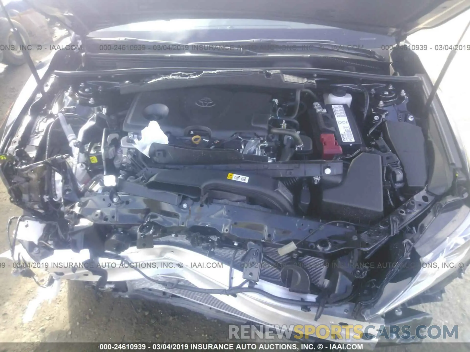 10 Photograph of a damaged car 4T1B11HK5KU168936 TOYOTA CAMRY 2019