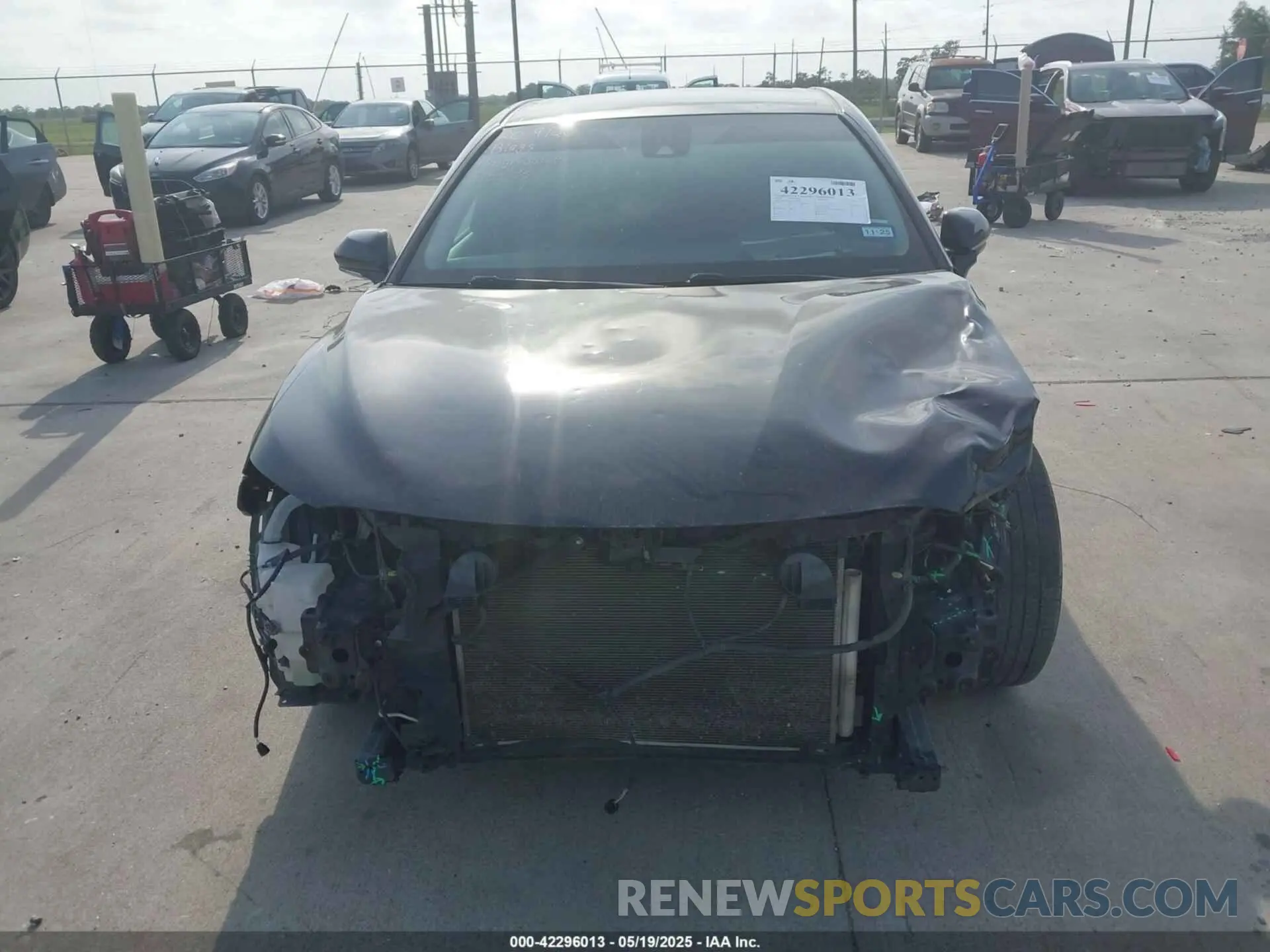 12 Photograph of a damaged car 4T1B11HK5KU177832 TOYOTA CAMRY 2019