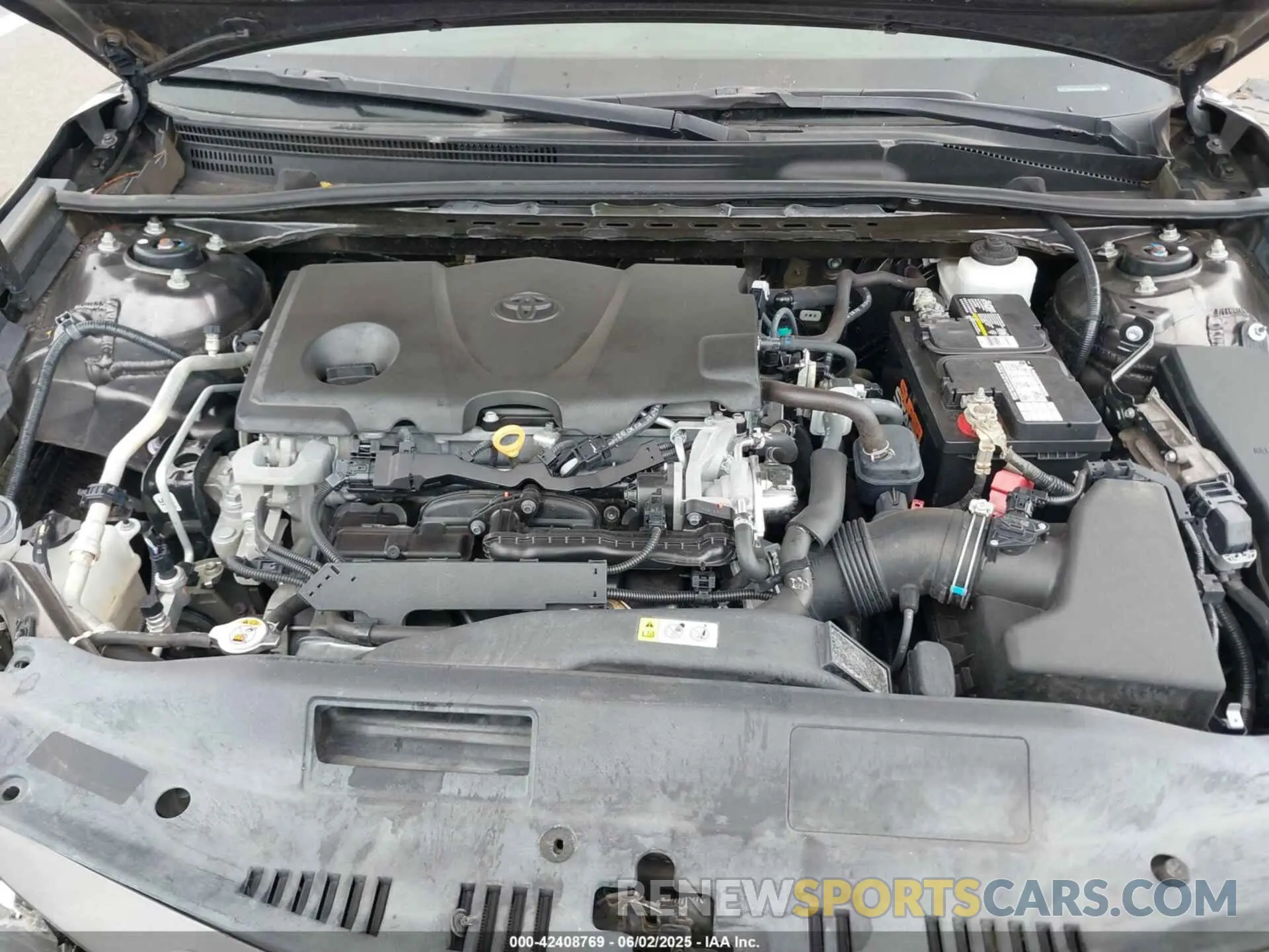10 Photograph of a damaged car 4T1B11HK5KU178723 TOYOTA CAMRY 2019
