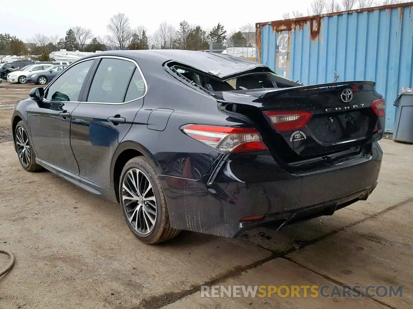 3 Photograph of a damaged car 4T1B11HK5KU179709 TOYOTA CAMRY 2019