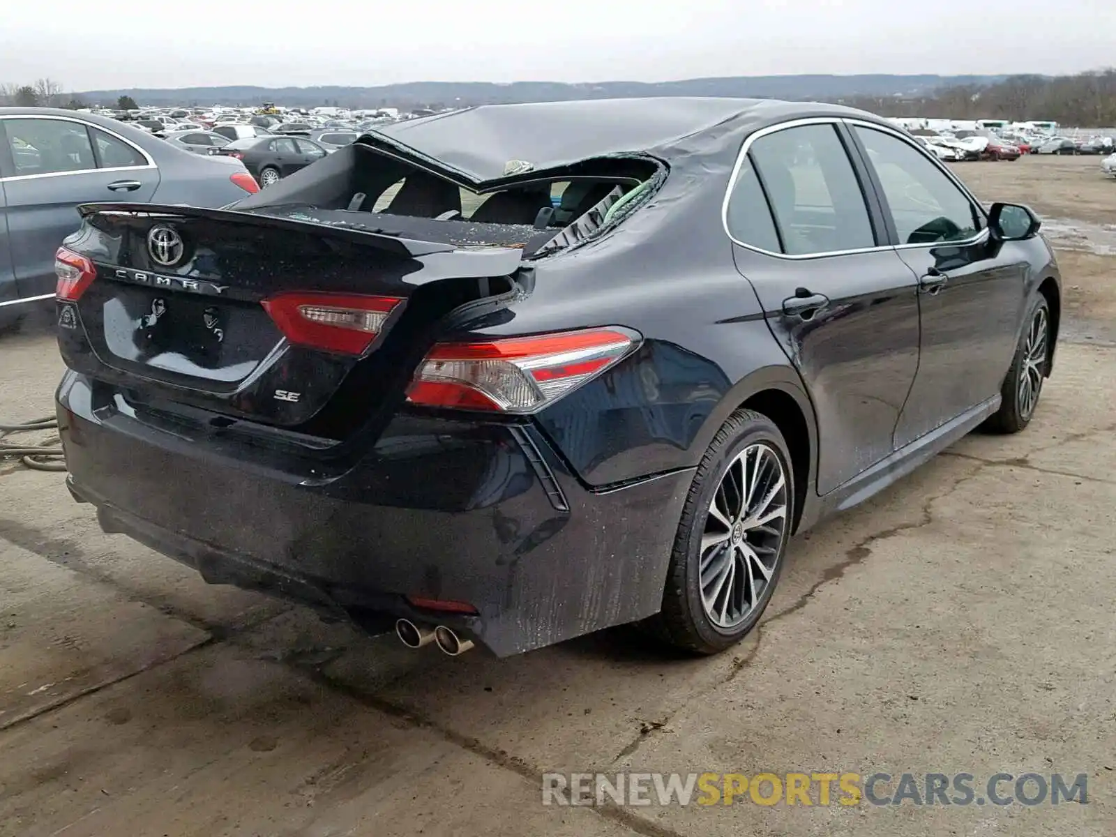 4 Photograph of a damaged car 4T1B11HK5KU179709 TOYOTA CAMRY 2019