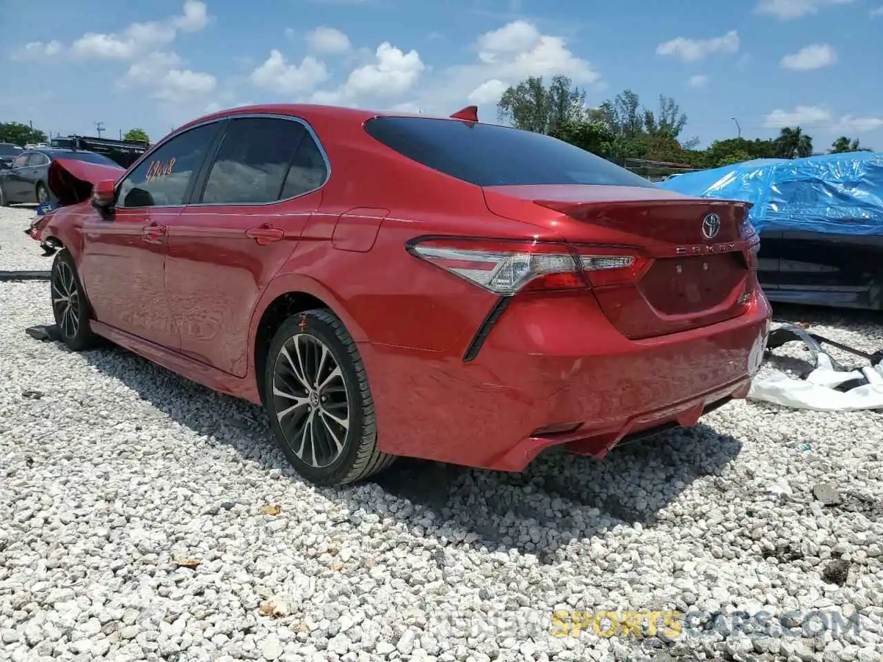 3 Photograph of a damaged car 4T1B11HK5KU180200 TOYOTA CAMRY 2019