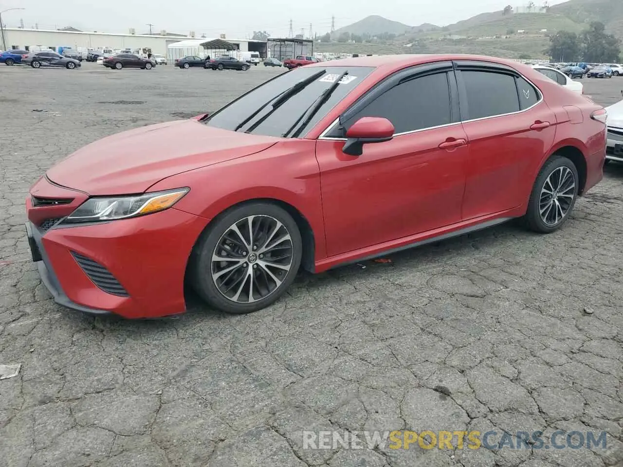 1 Photograph of a damaged car 4T1B11HK5KU180410 TOYOTA CAMRY 2019