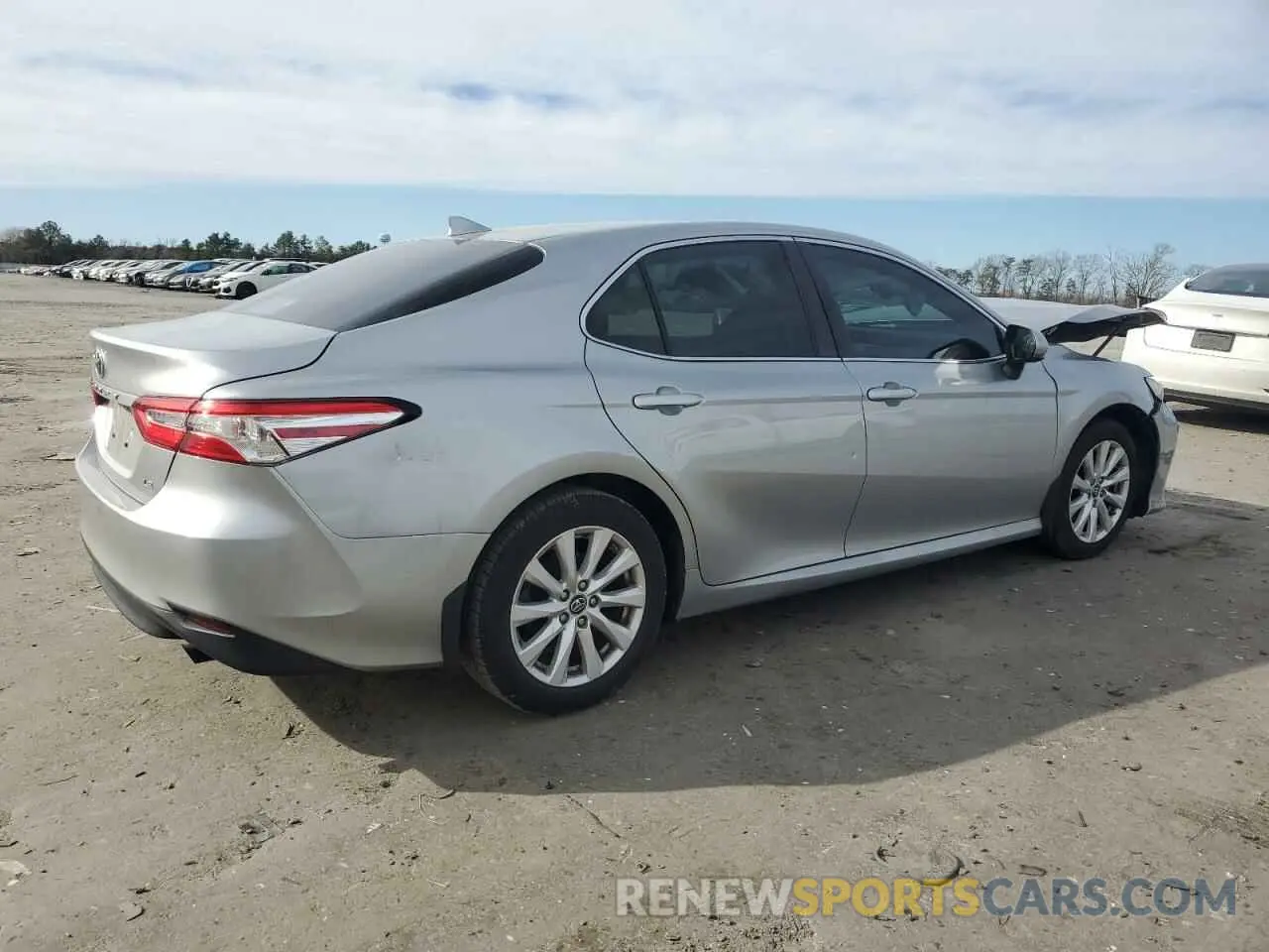 3 Photograph of a damaged car 4T1B11HK5KU182934 TOYOTA CAMRY 2019