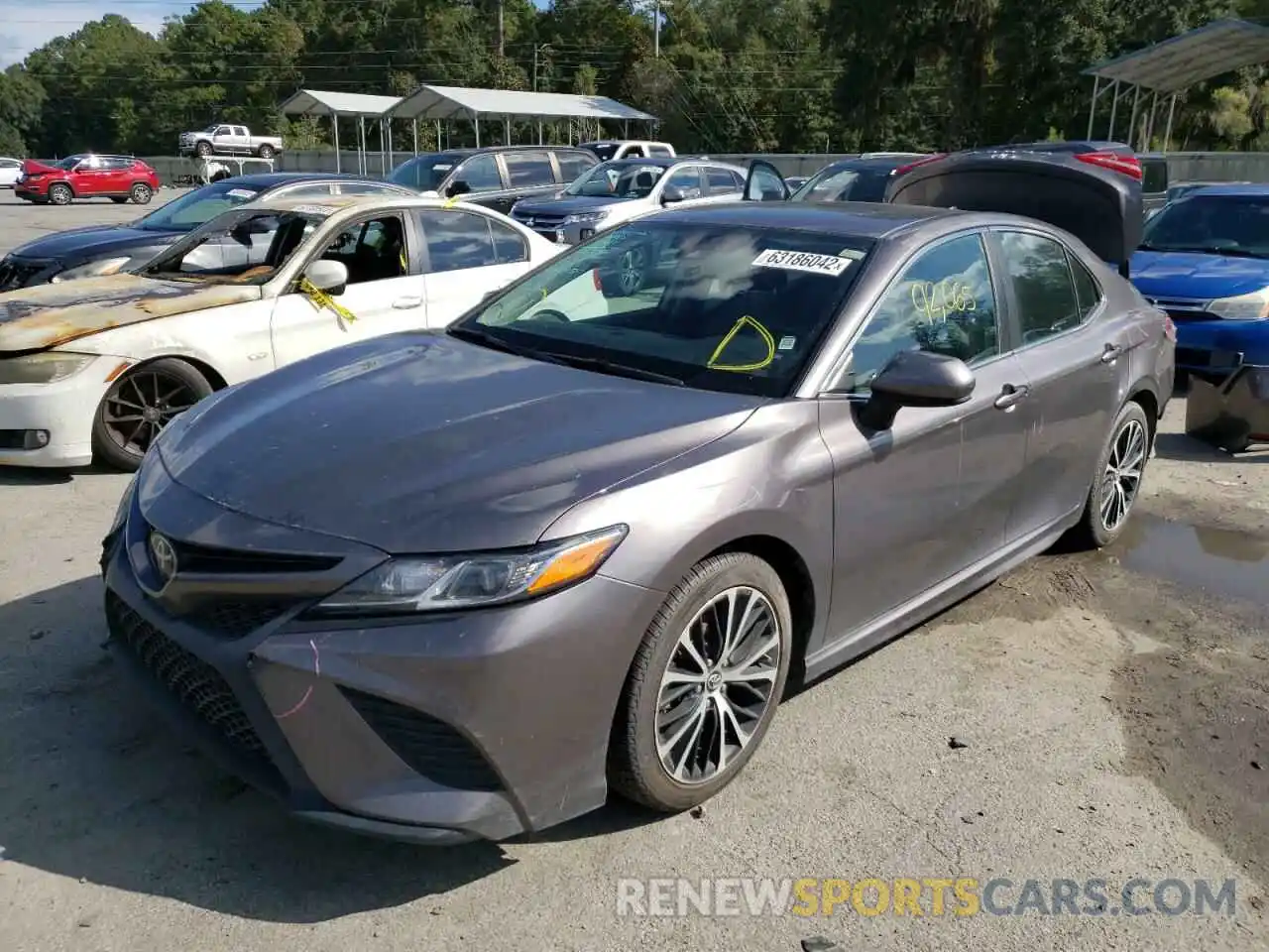 2 Photograph of a damaged car 4T1B11HK5KU184537 TOYOTA CAMRY 2019