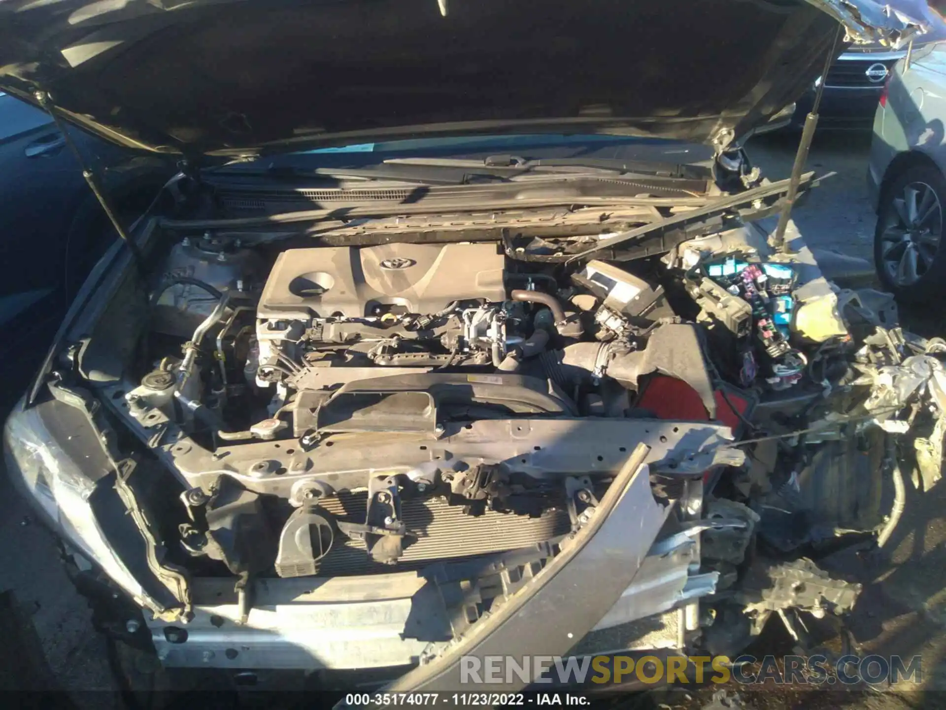 10 Photograph of a damaged car 4T1B11HK5KU187809 TOYOTA CAMRY 2019