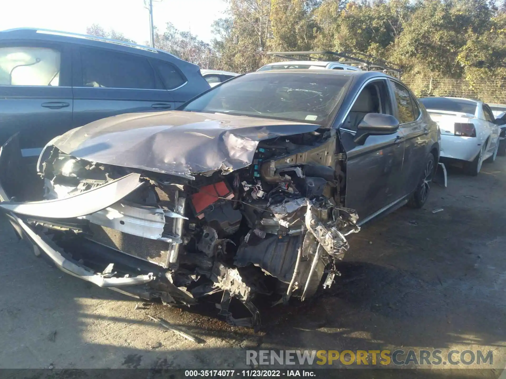 2 Photograph of a damaged car 4T1B11HK5KU187809 TOYOTA CAMRY 2019