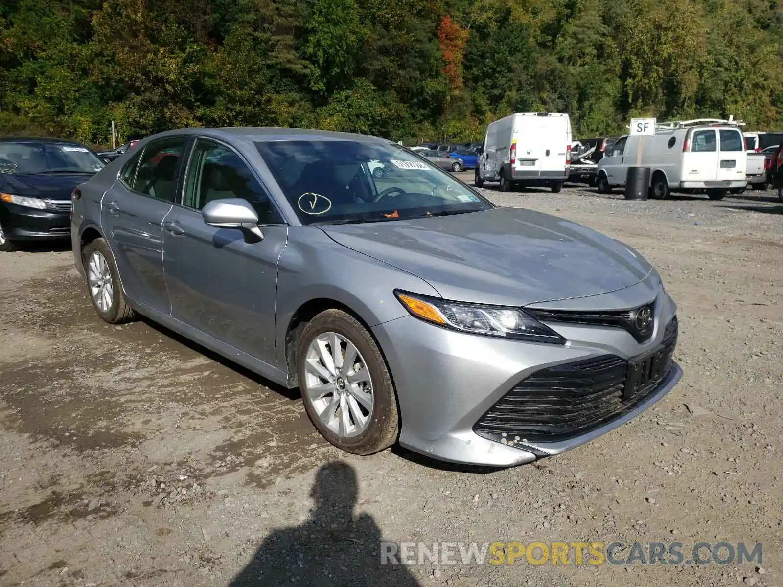 1 Photograph of a damaged car 4T1B11HK5KU189558 TOYOTA CAMRY 2019