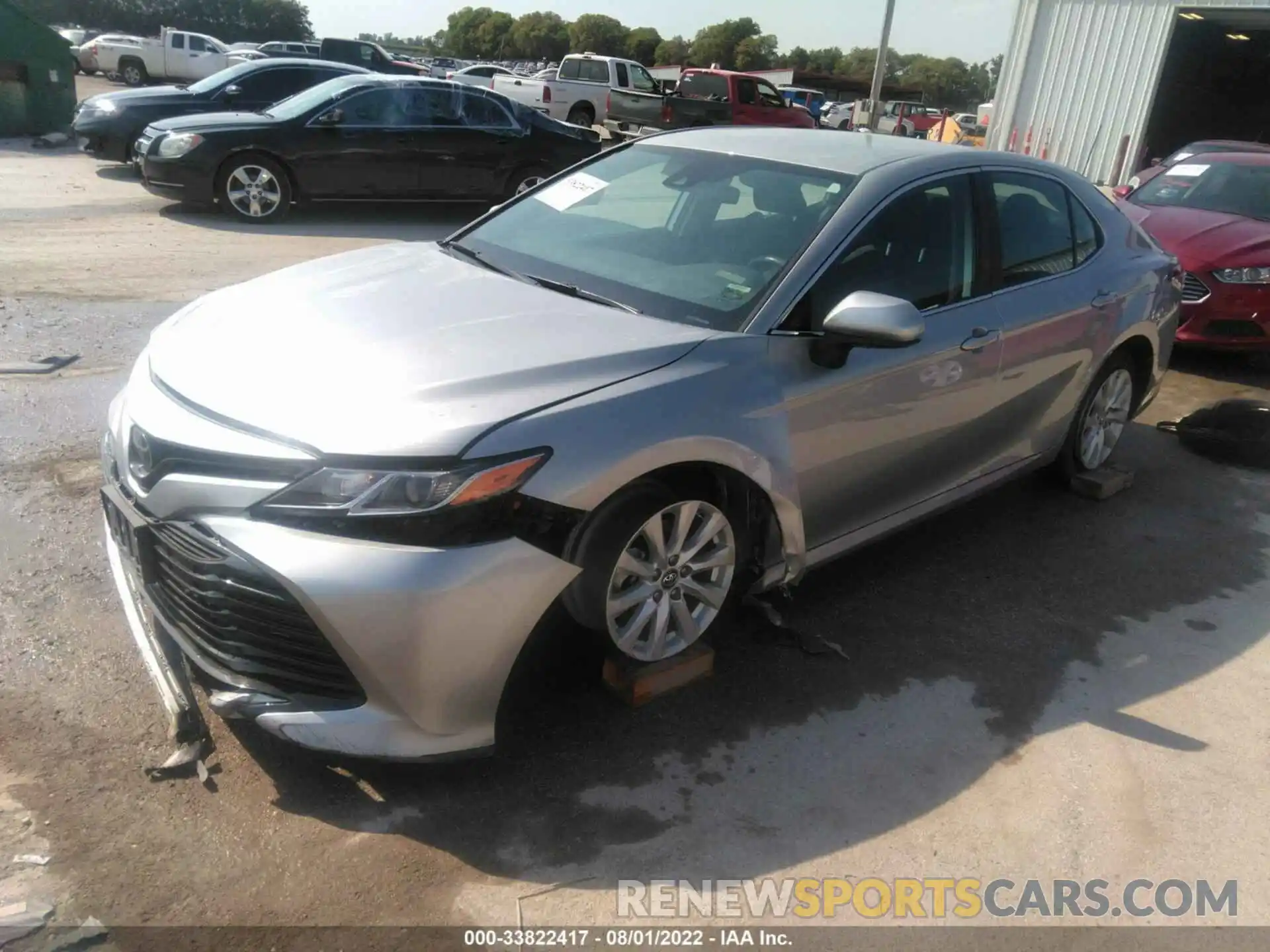 2 Photograph of a damaged car 4T1B11HK5KU190080 TOYOTA CAMRY 2019