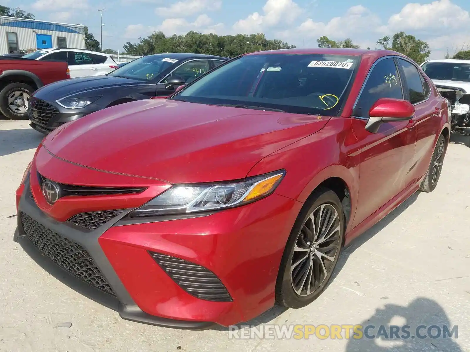 2 Photograph of a damaged car 4T1B11HK5KU195991 TOYOTA CAMRY 2019