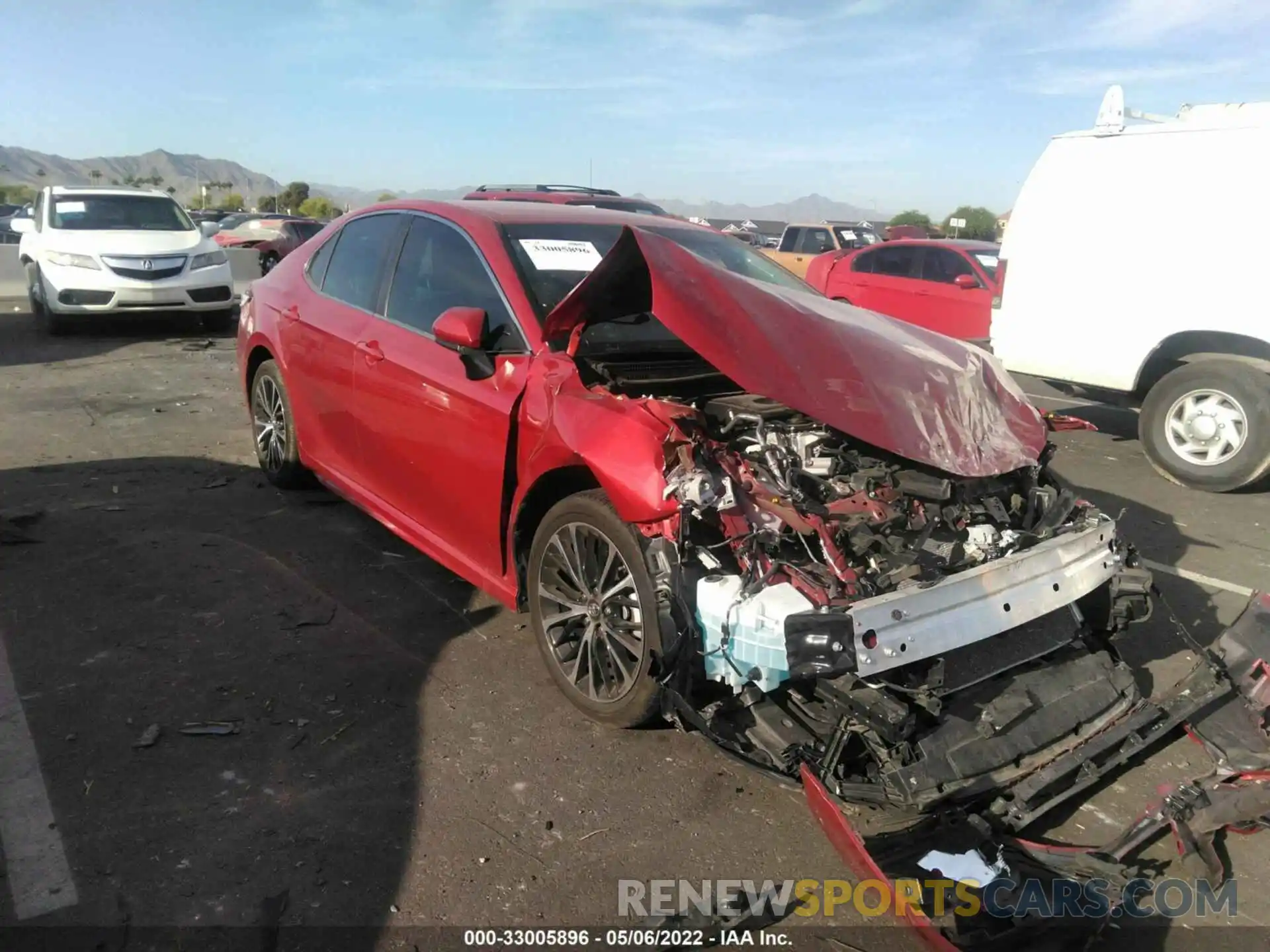 1 Photograph of a damaged car 4T1B11HK5KU197305 TOYOTA CAMRY 2019