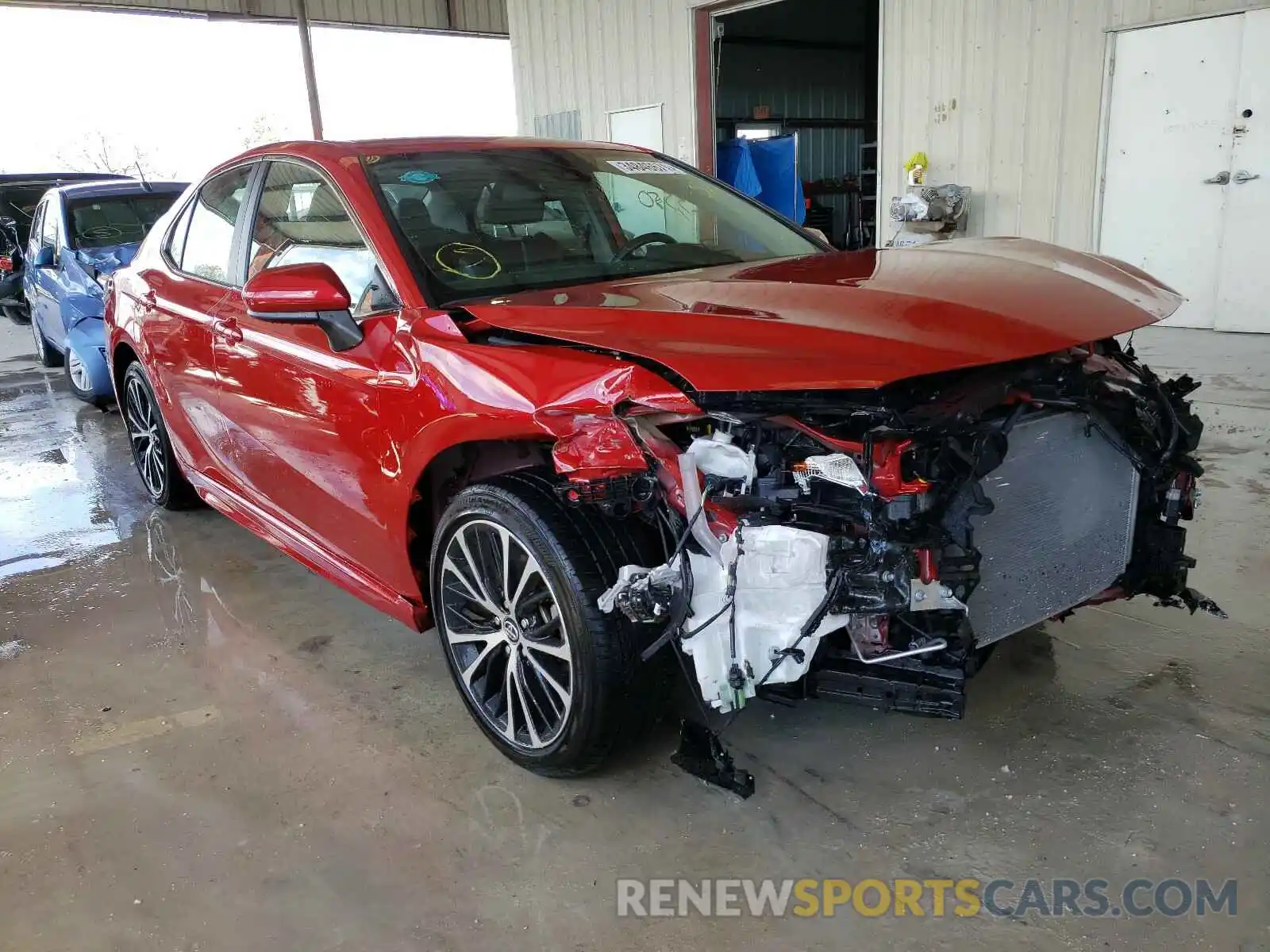 1 Photograph of a damaged car 4T1B11HK5KU197921 TOYOTA CAMRY 2019