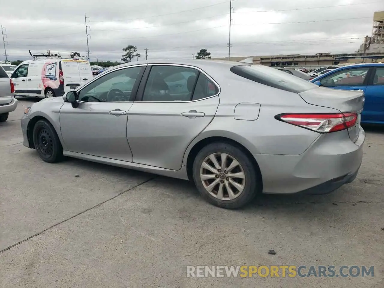 2 Photograph of a damaged car 4T1B11HK5KU200087 TOYOTA CAMRY 2019