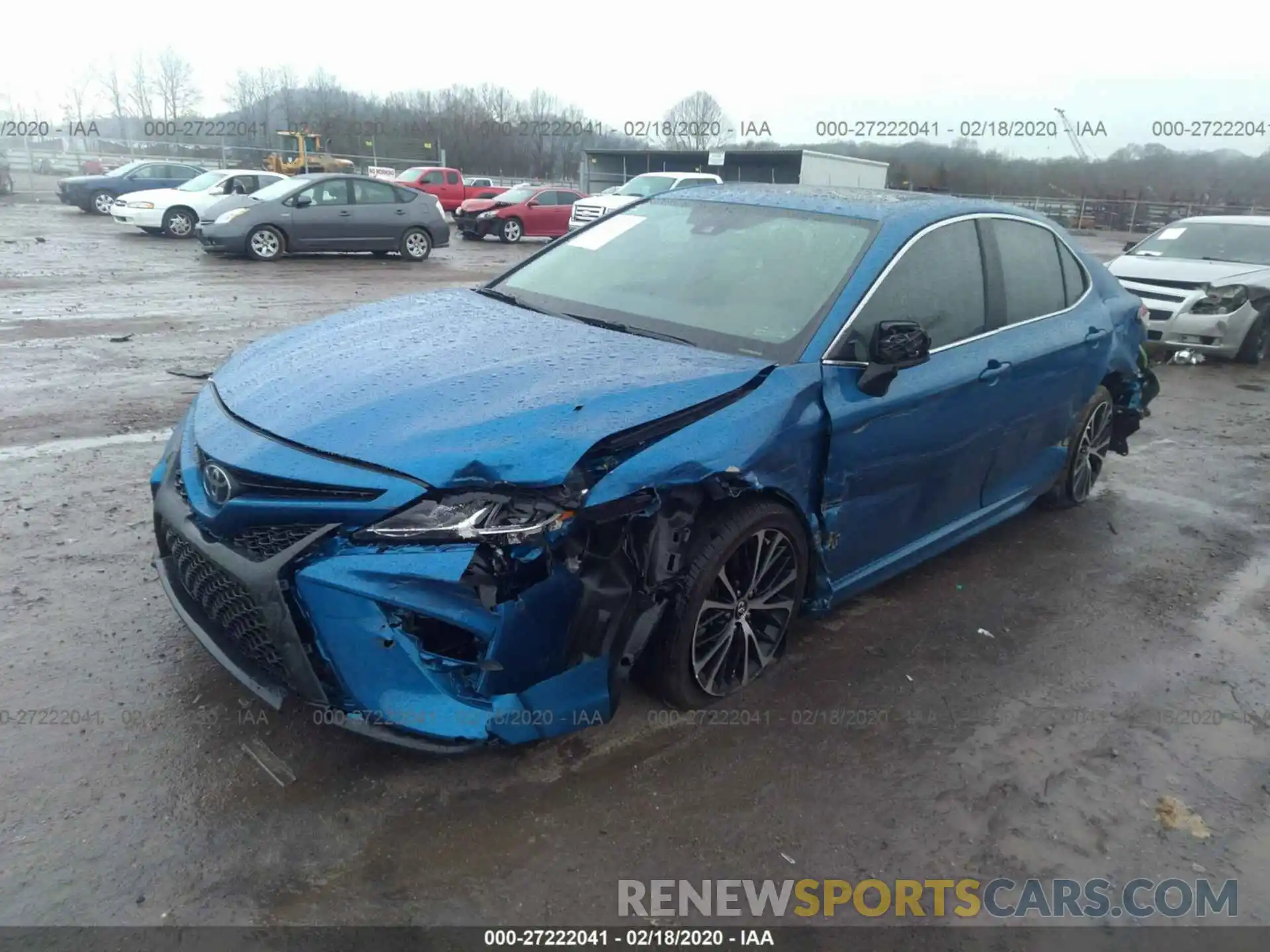 2 Photograph of a damaged car 4T1B11HK5KU200638 TOYOTA CAMRY 2019