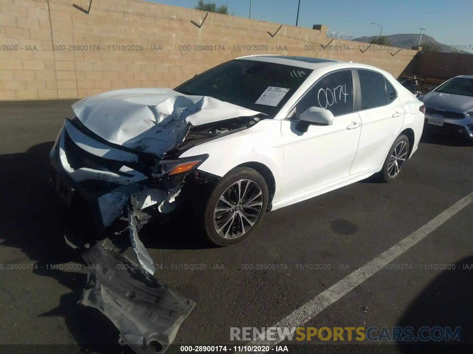 2 Photograph of a damaged car 4T1B11HK5KU202504 TOYOTA CAMRY 2019