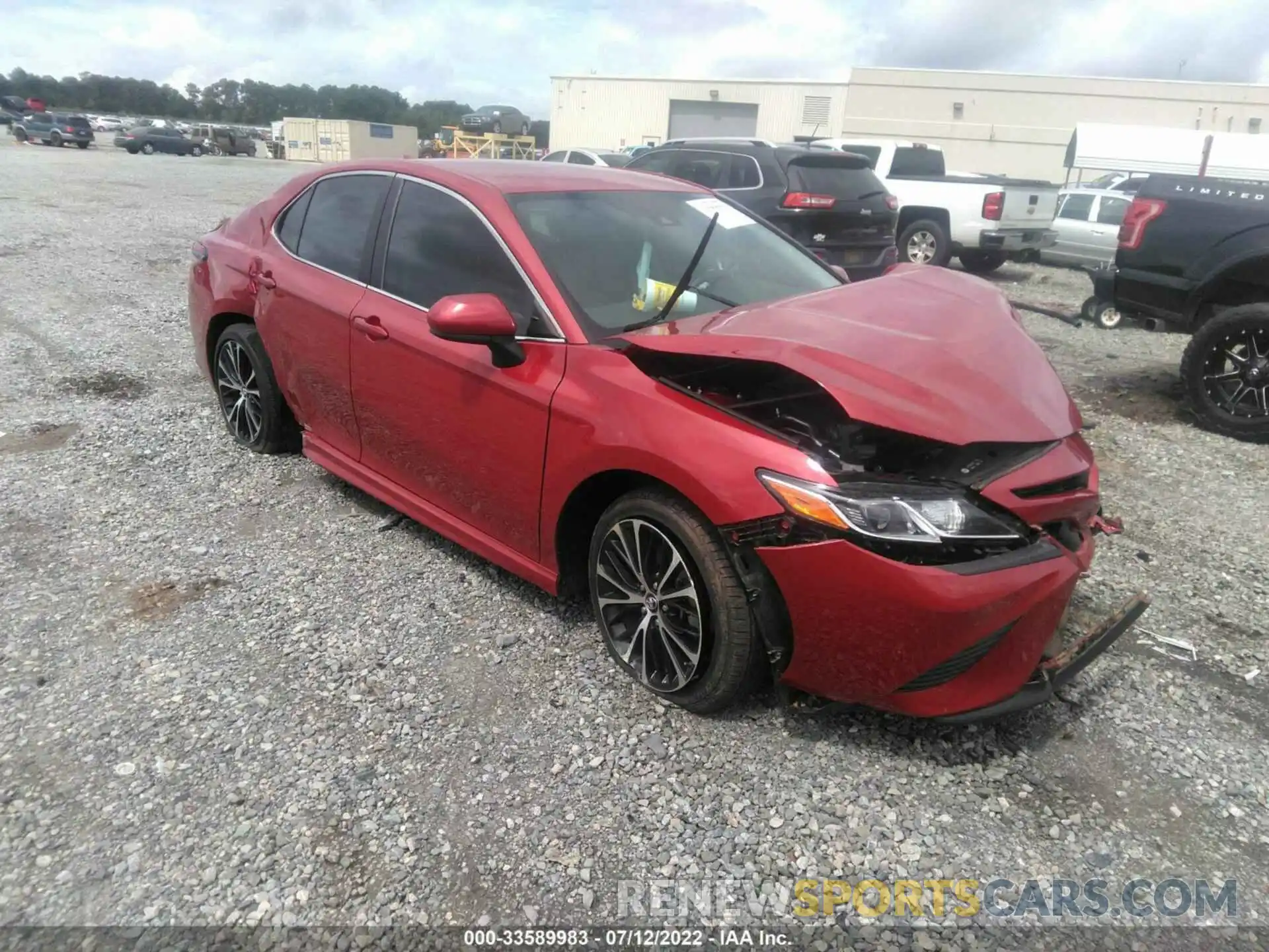 1 Photograph of a damaged car 4T1B11HK5KU202566 TOYOTA CAMRY 2019