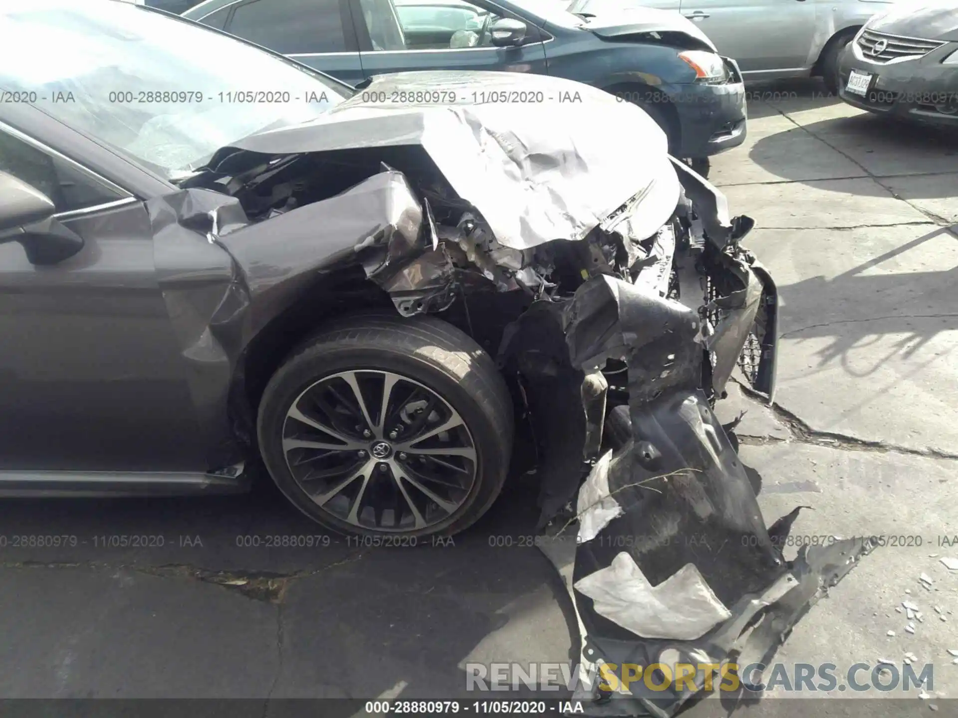 6 Photograph of a damaged car 4T1B11HK5KU202762 TOYOTA CAMRY 2019