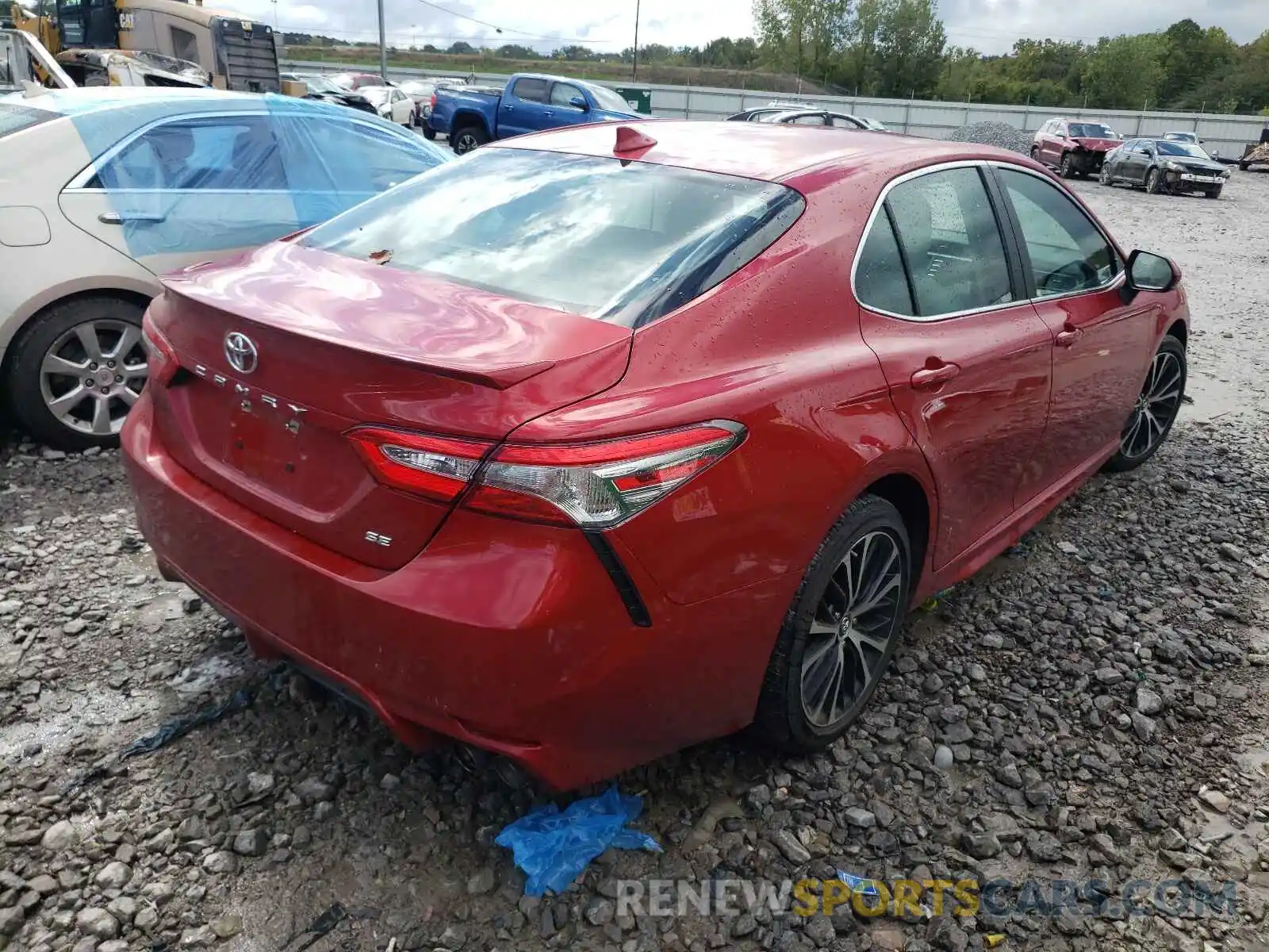 4 Photograph of a damaged car 4T1B11HK5KU205760 TOYOTA CAMRY 2019