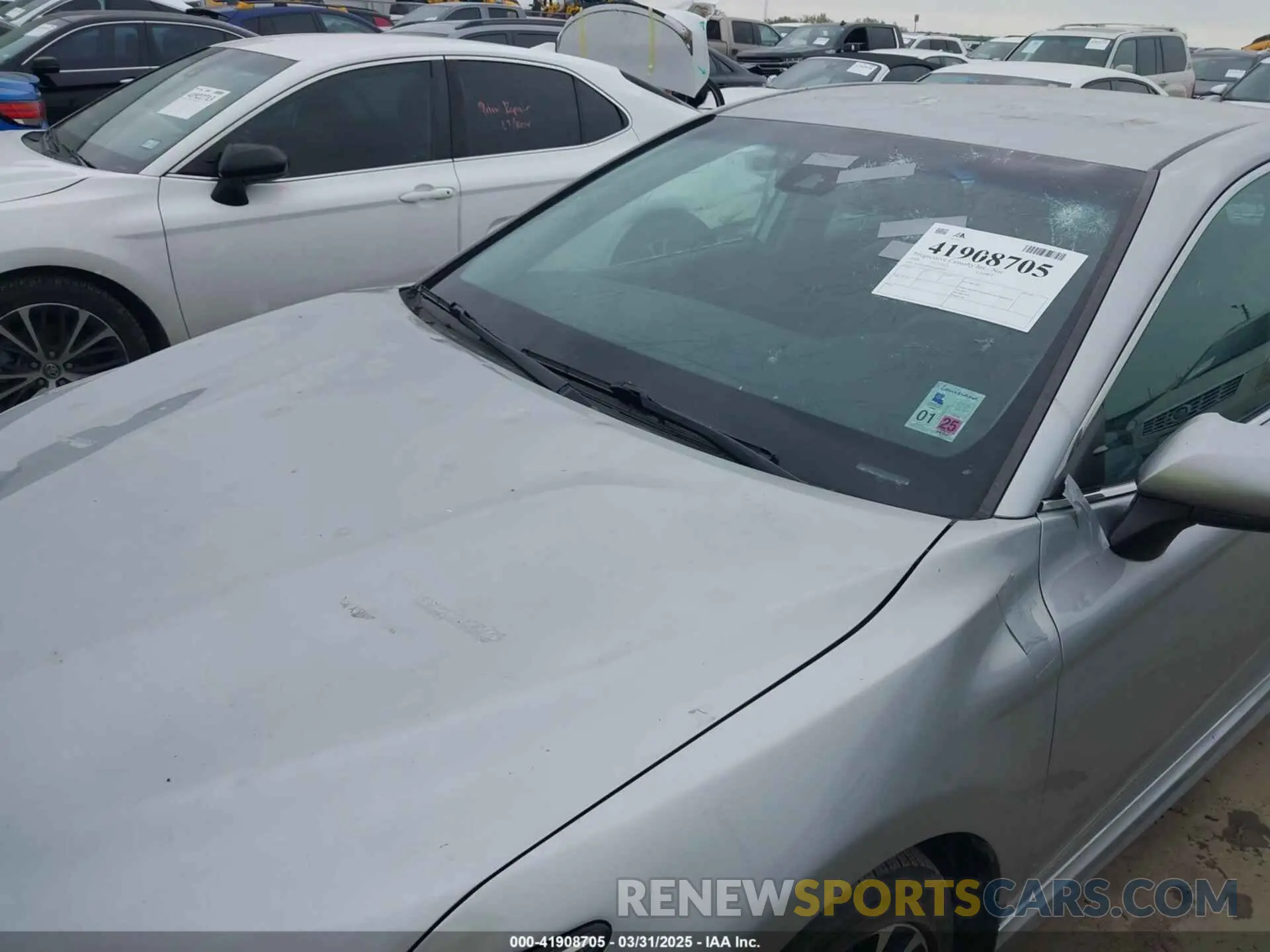 6 Photograph of a damaged car 4T1B11HK5KU207427 TOYOTA CAMRY 2019